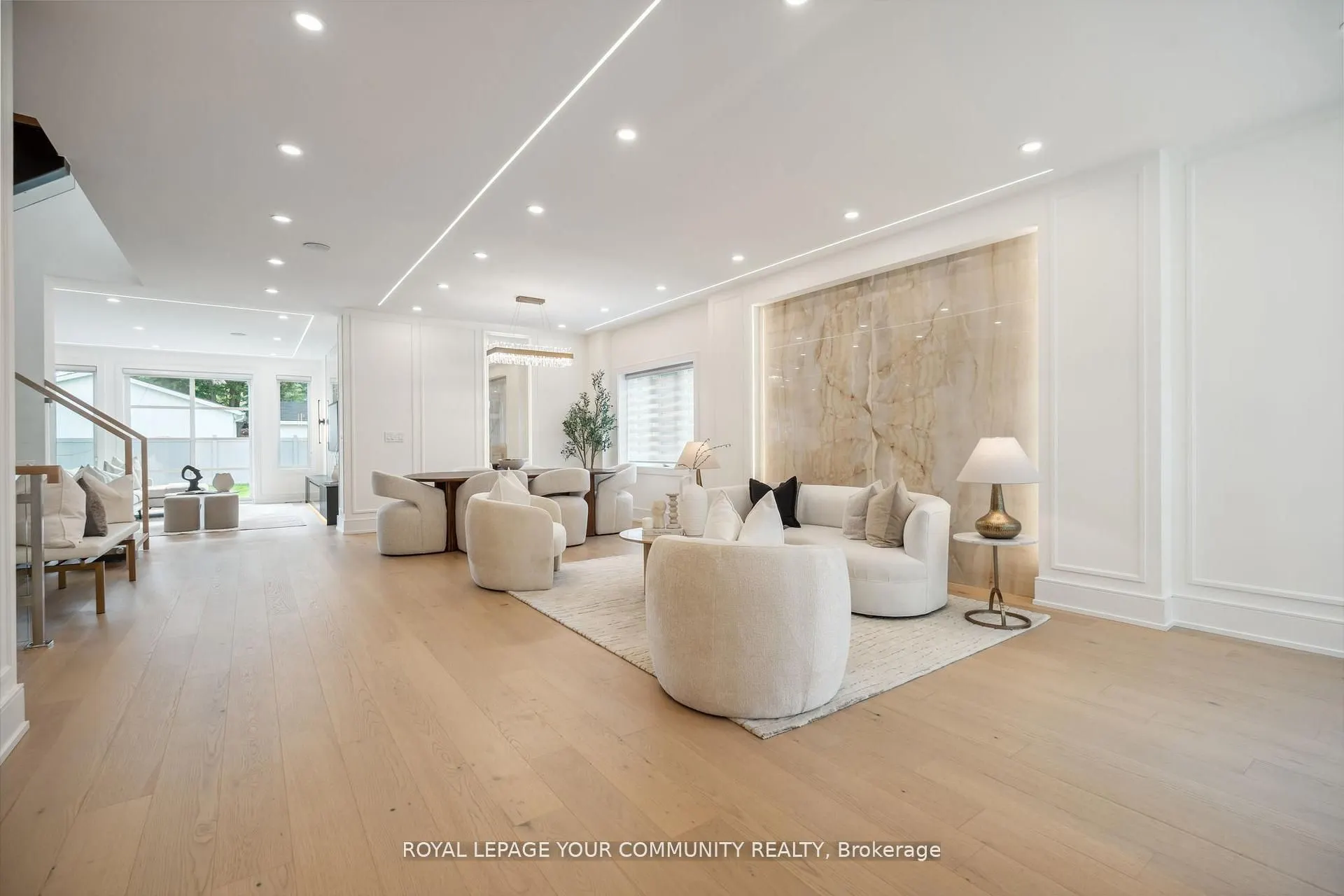 14 Ranwood Drive