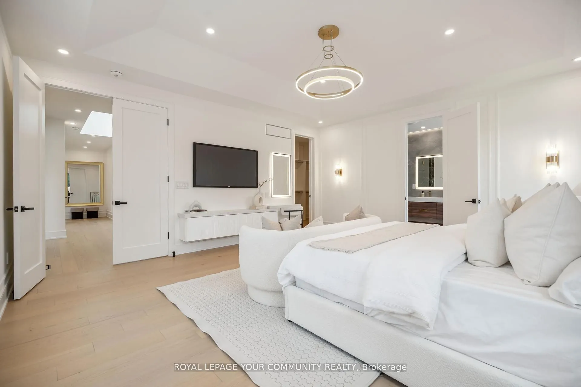 14 Ranwood Drive