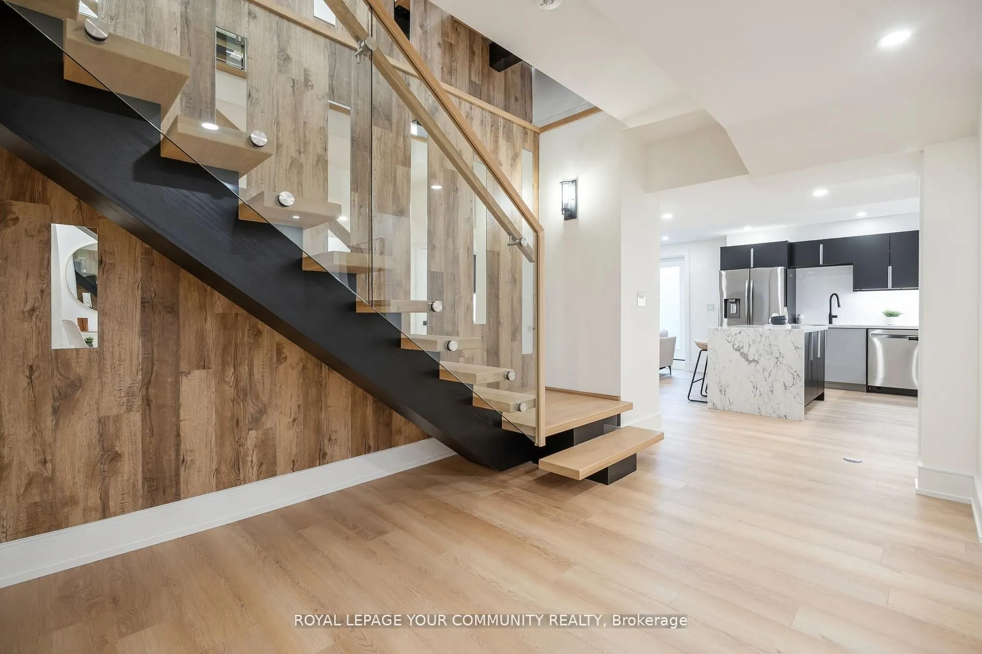 14 Ranwood Drive
