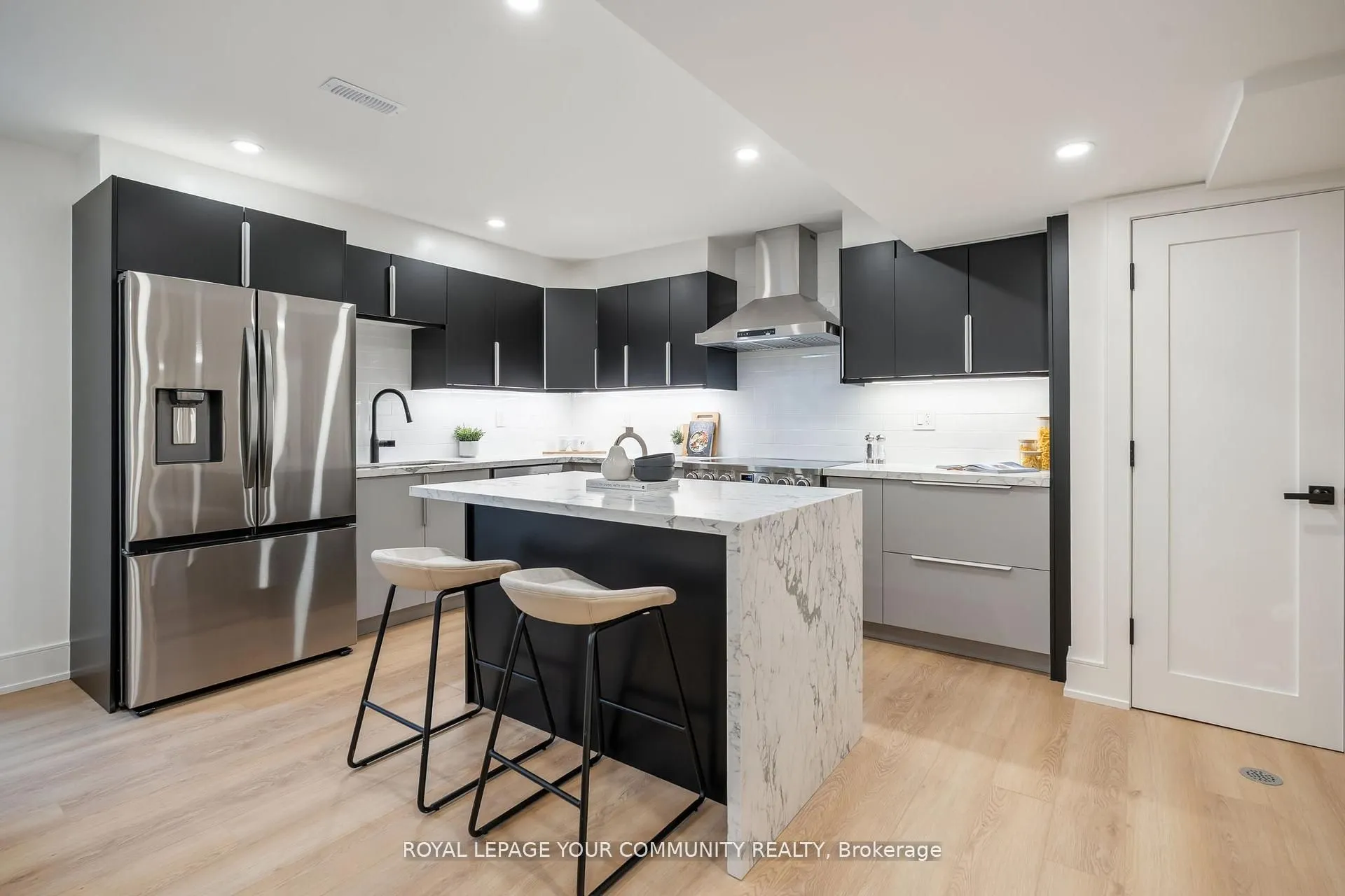 14 Ranwood Drive