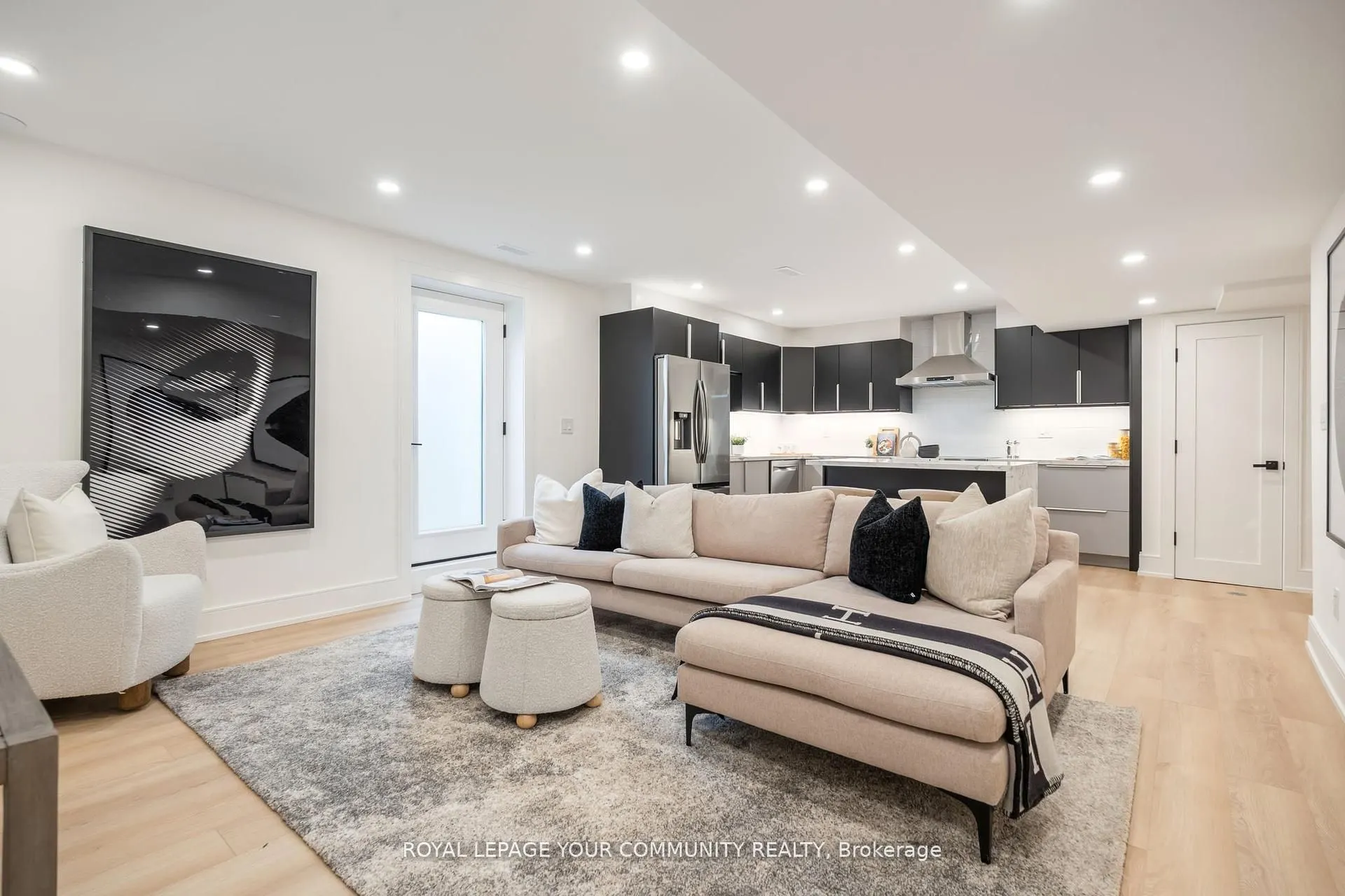 14 Ranwood Drive
