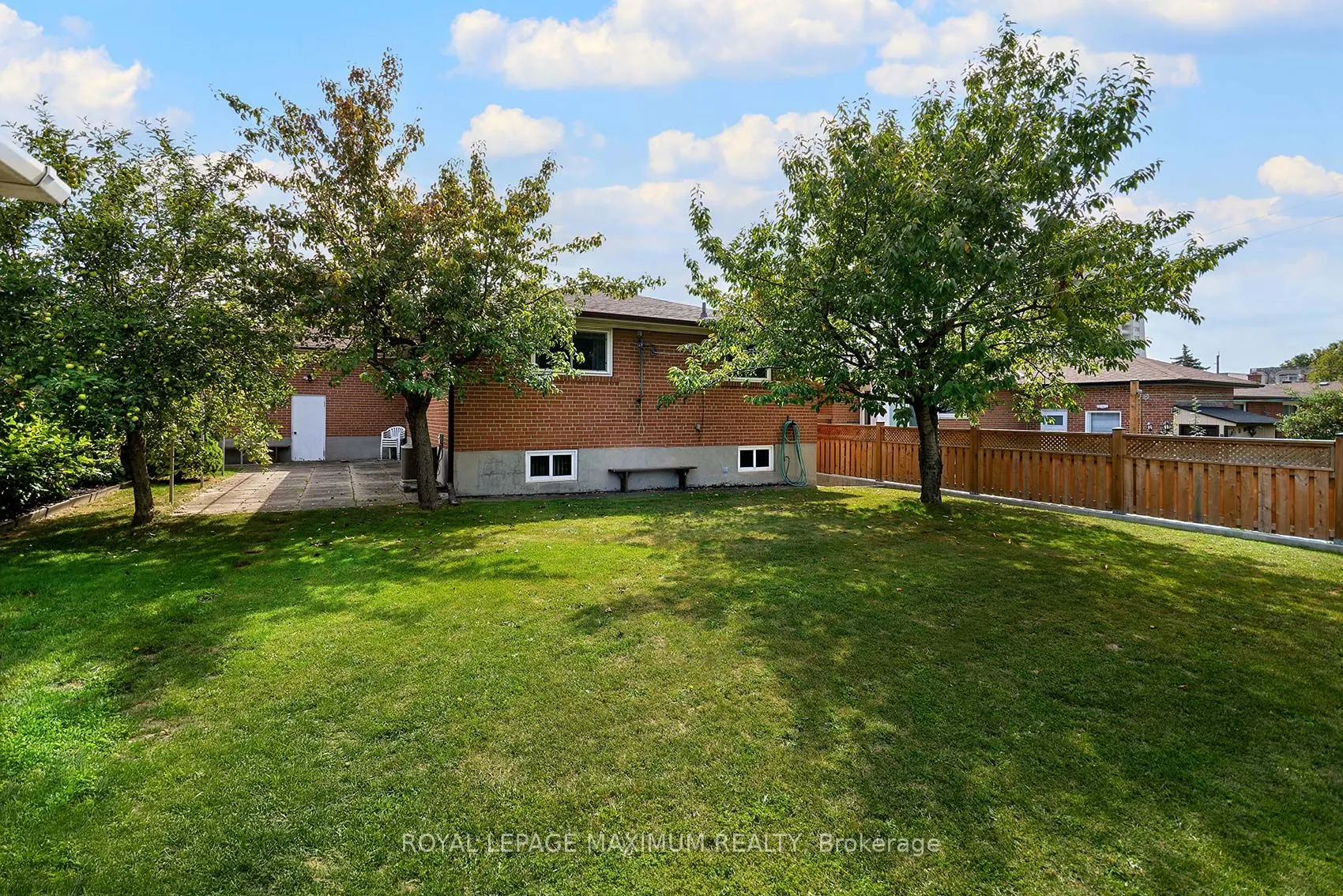 10 Gatesgill Crescent