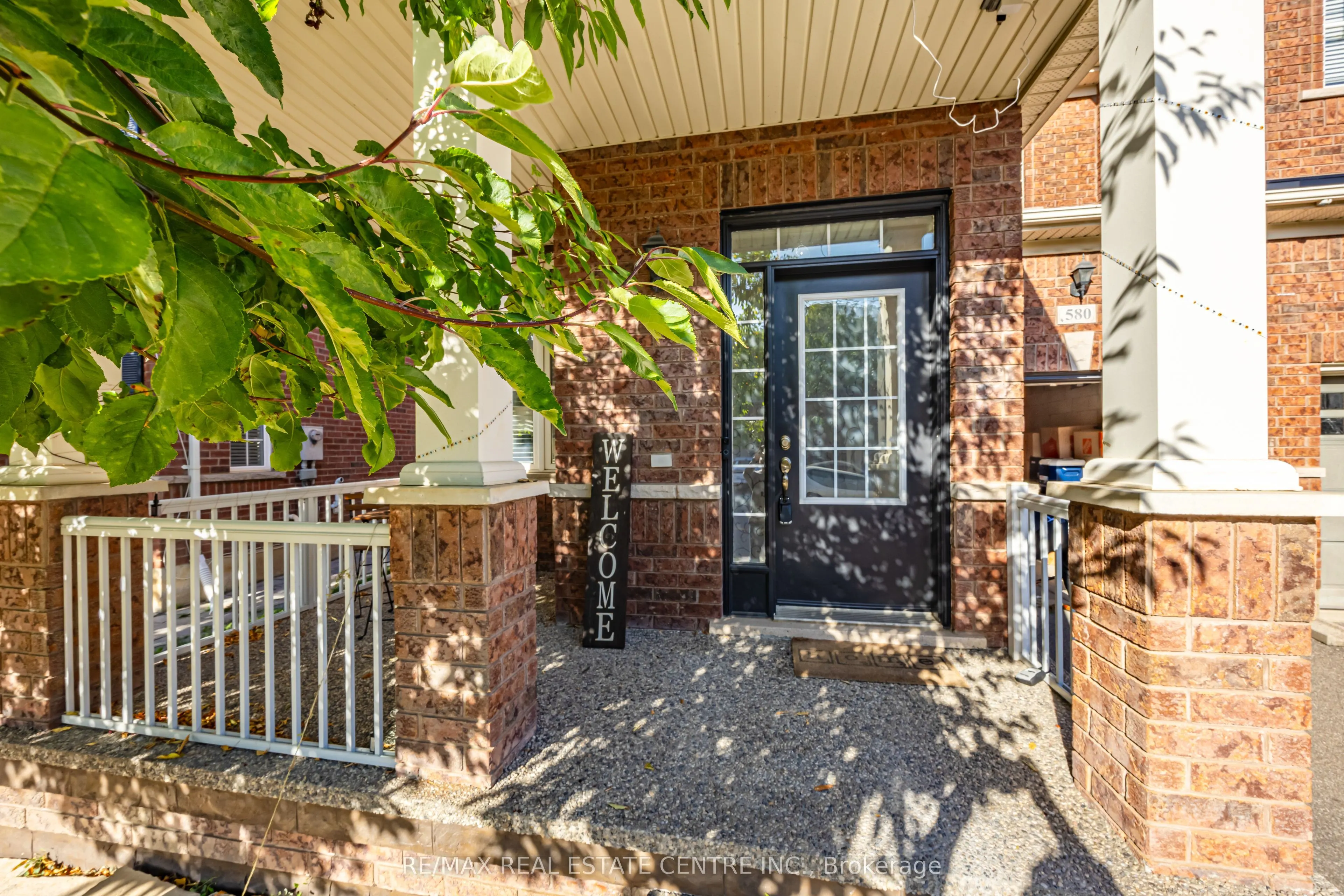 580 Duncan Lane