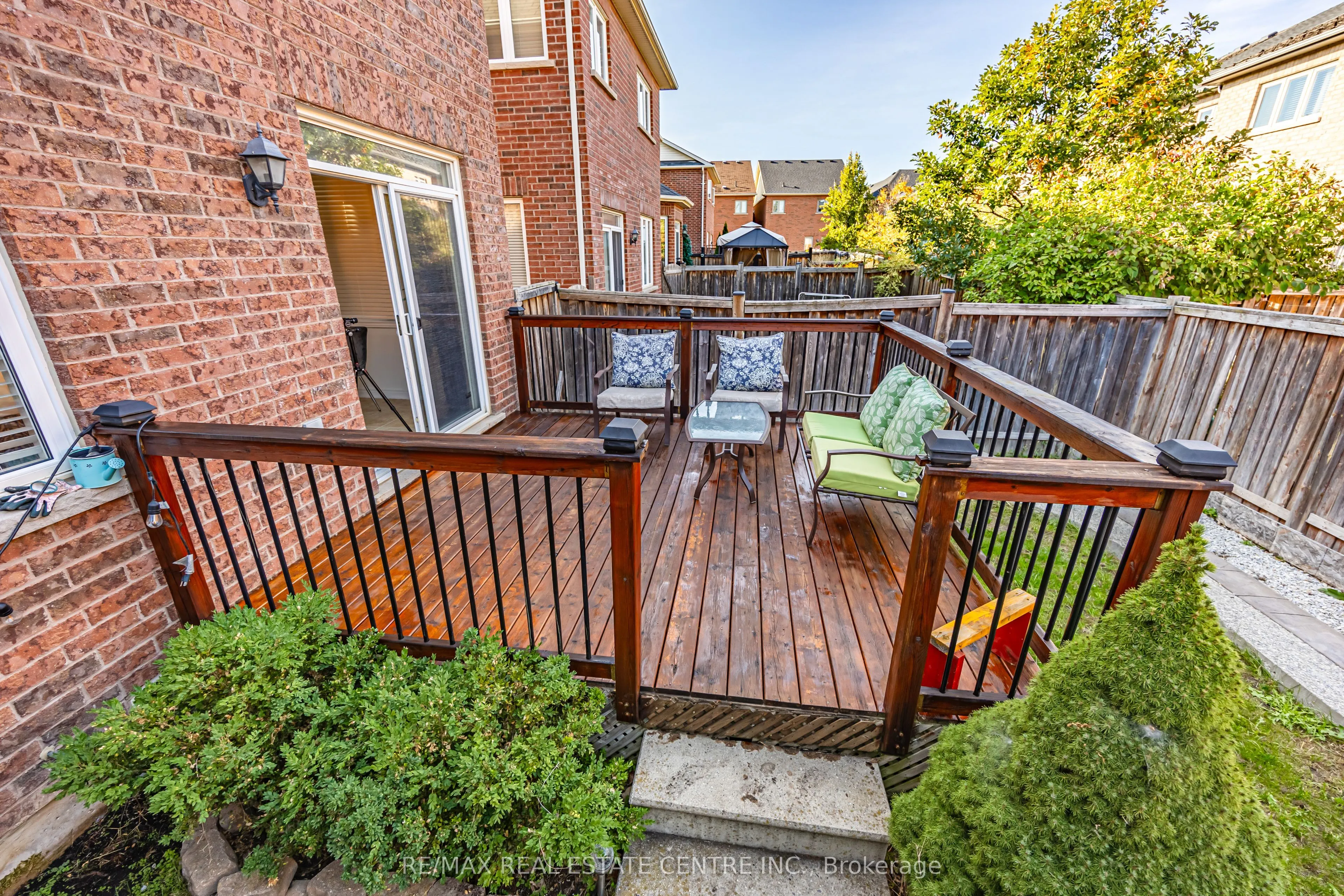 580 Duncan Lane