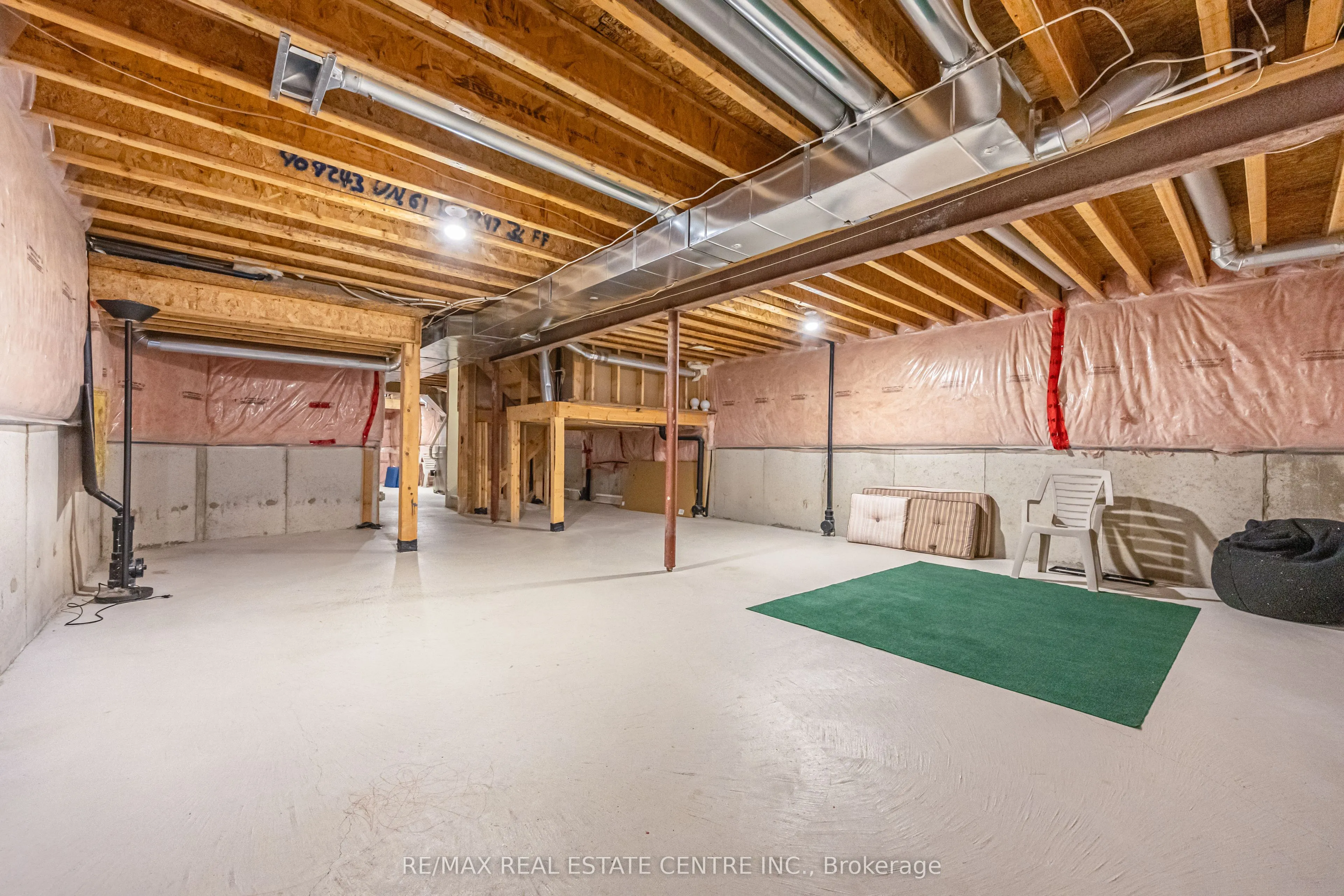 580 Duncan Lane