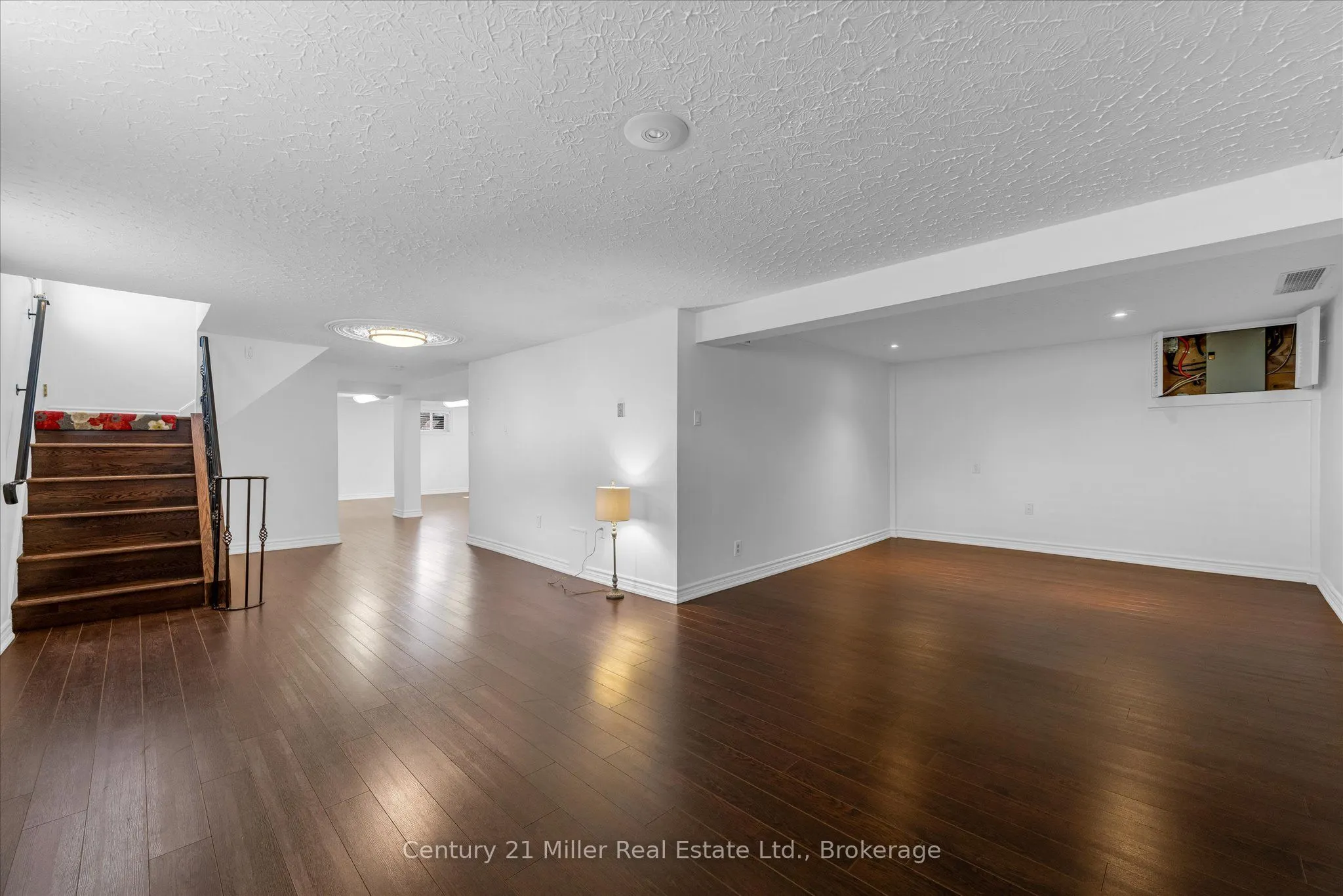 321 Southview Road