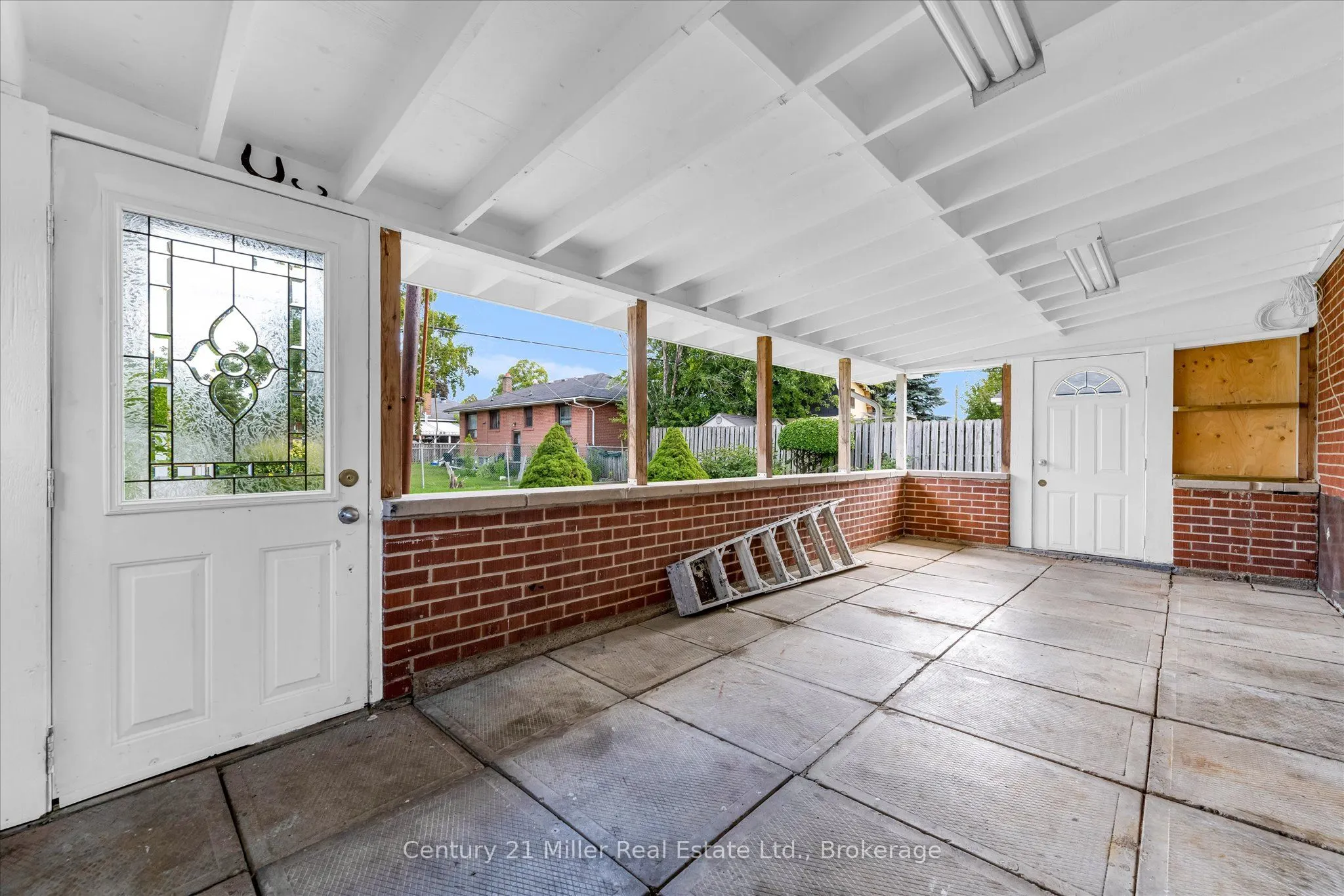 321 Southview Road
