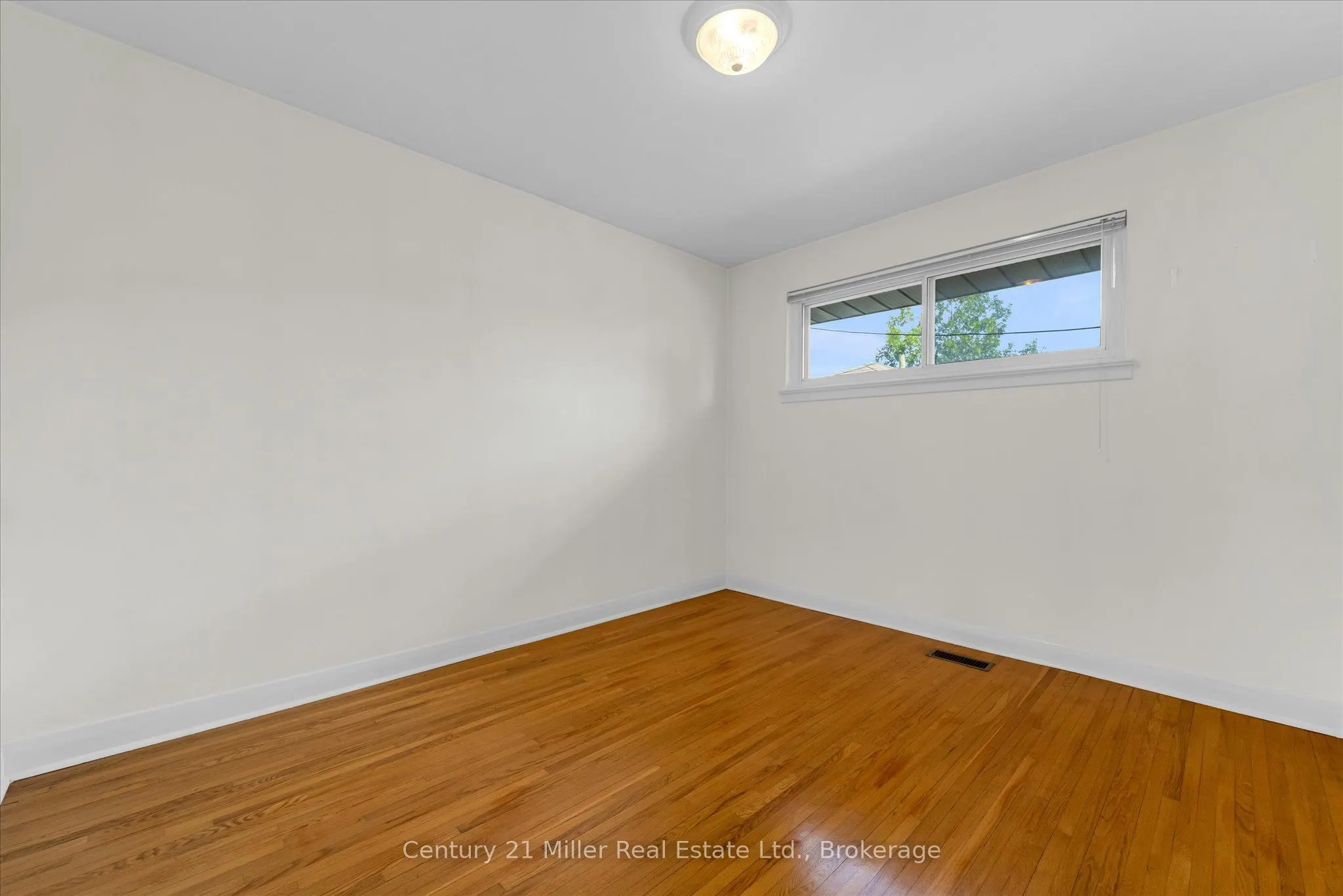 321 Southview Road