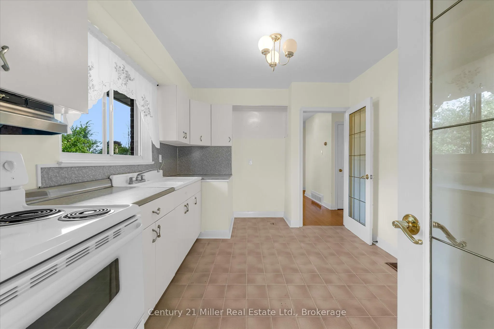 321 Southview Road
