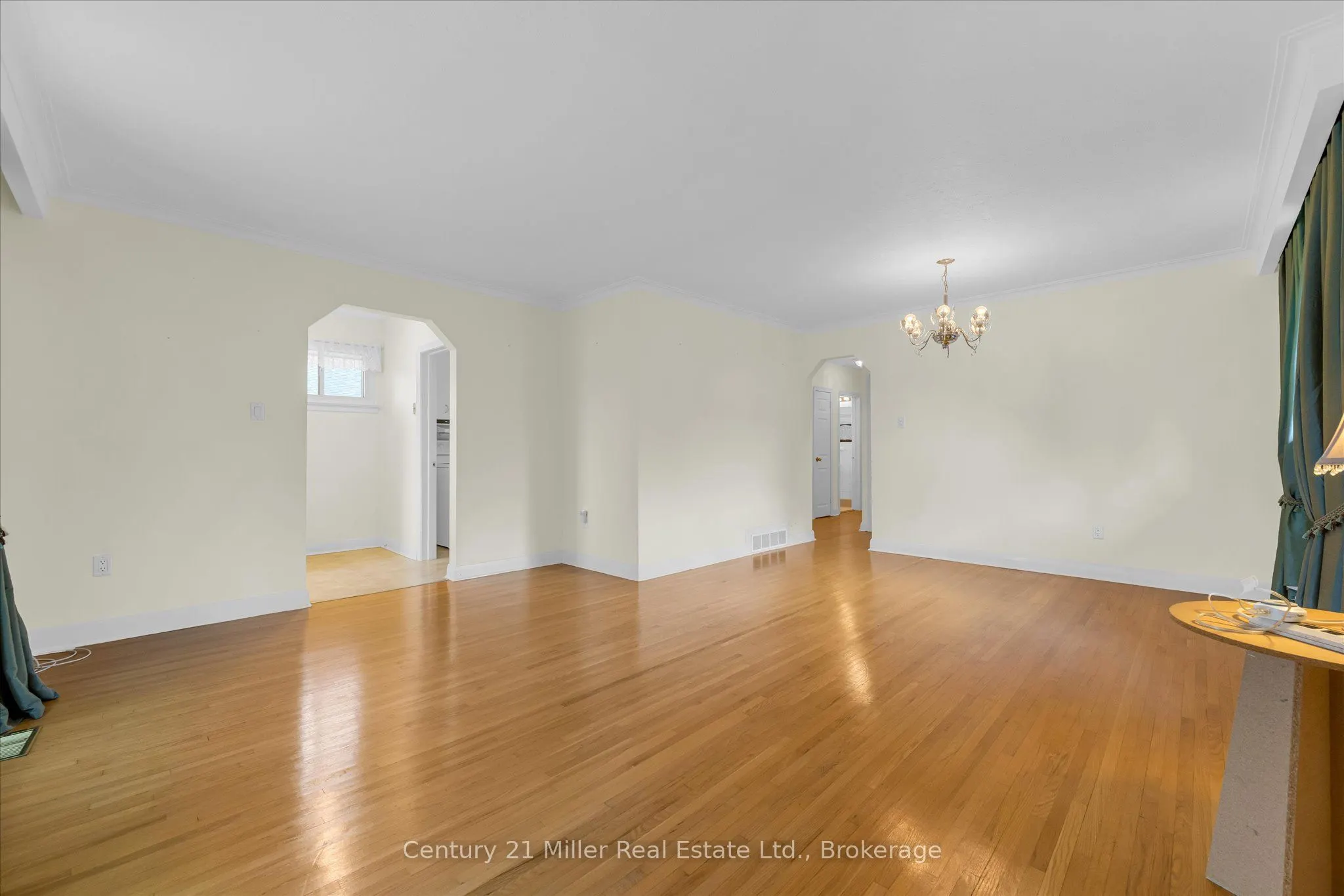 321 Southview Road