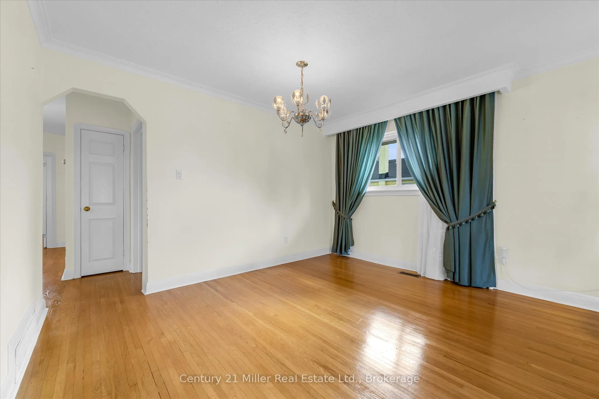 321 Southview Road