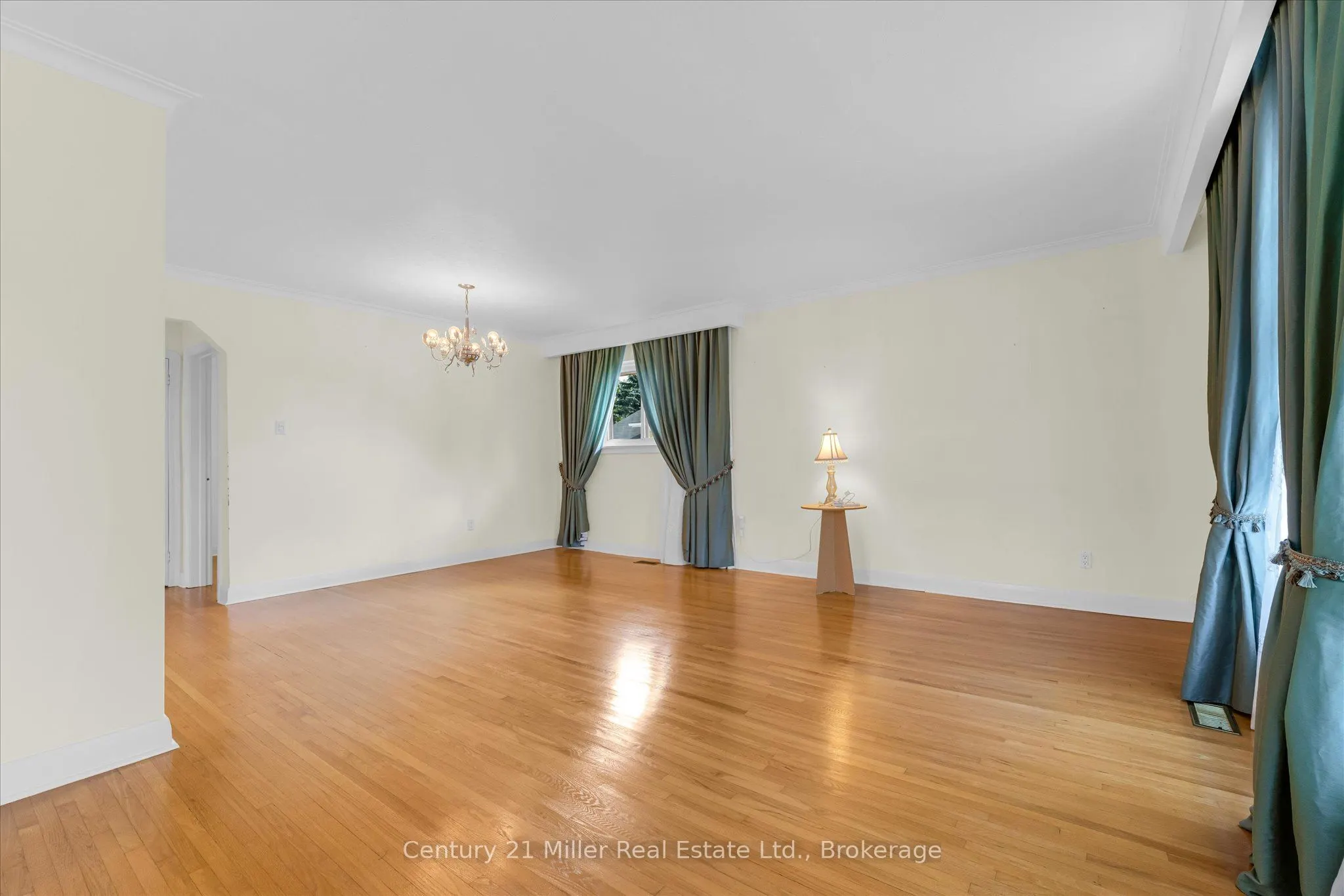 321 Southview Road