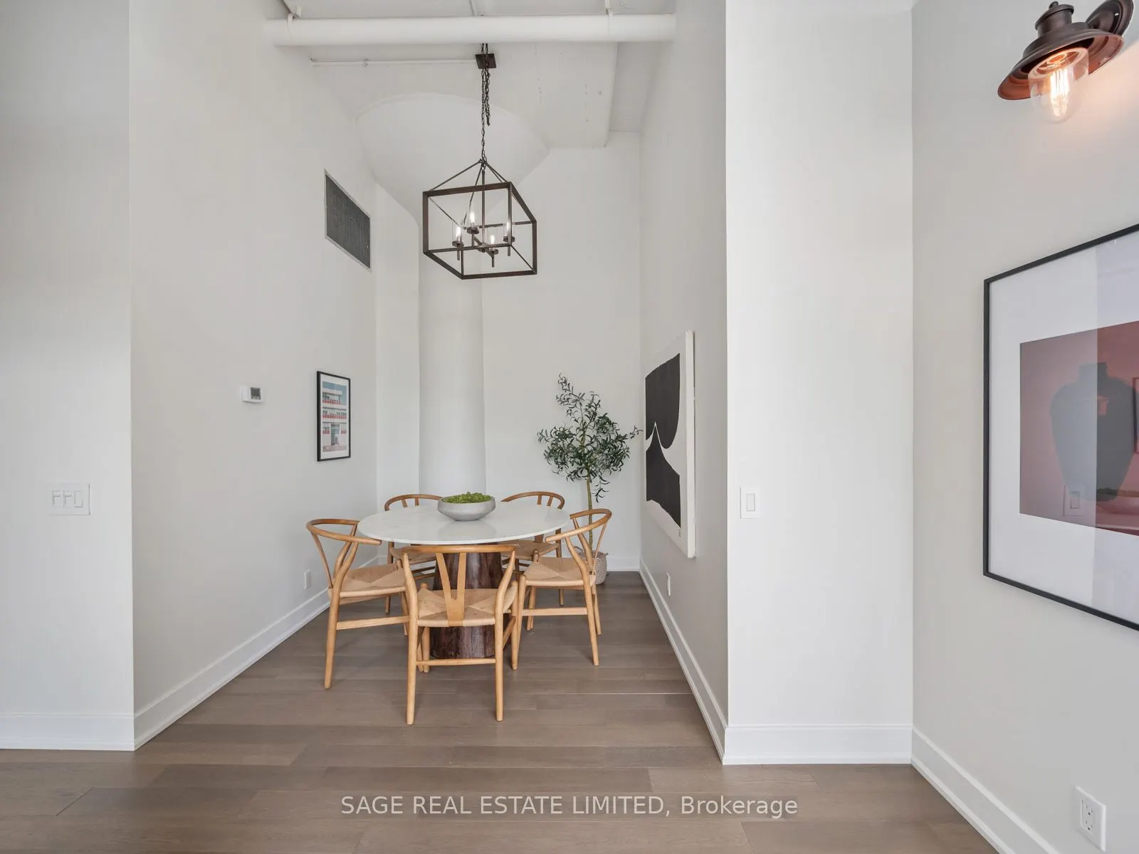 1001 Roselawn Avenue, #231