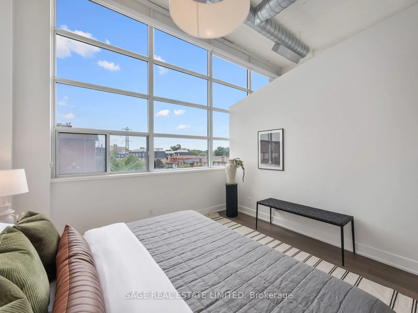 1001 Roselawn Avenue, #231