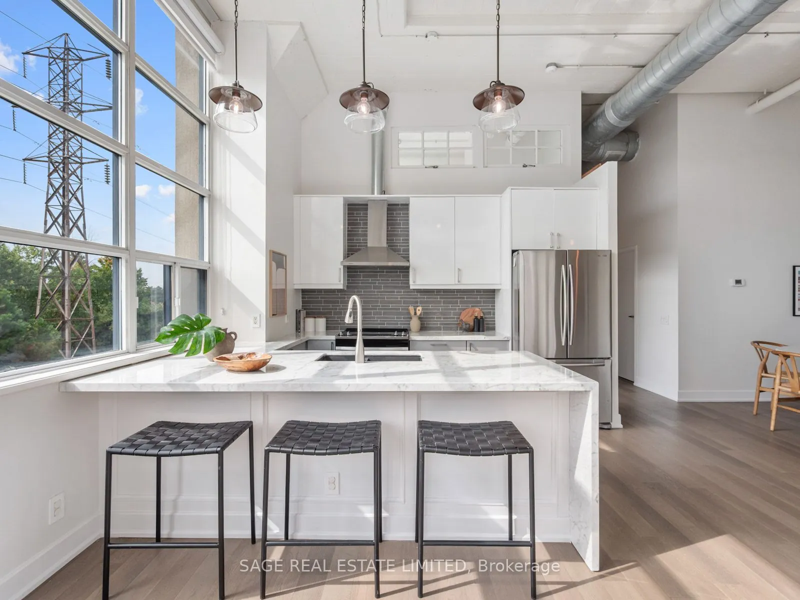 1001 Roselawn Avenue, #231