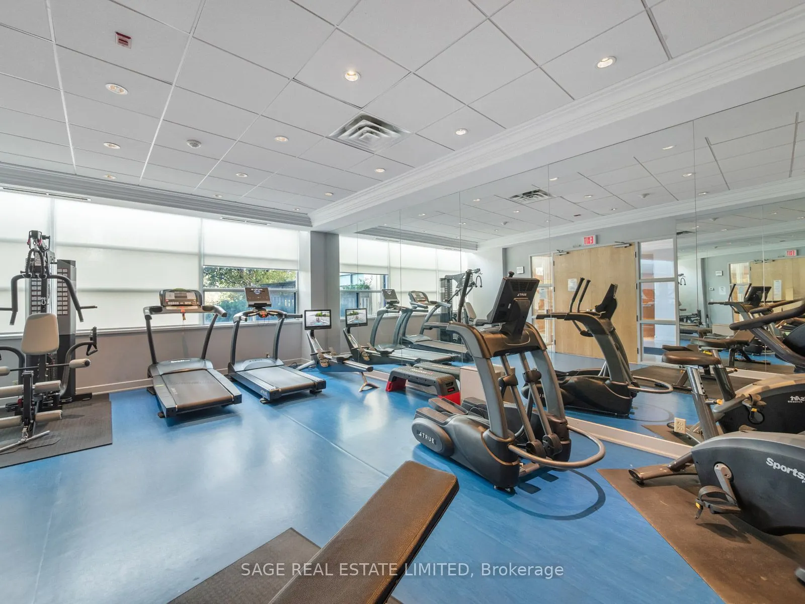 1001 Roselawn Avenue, #231