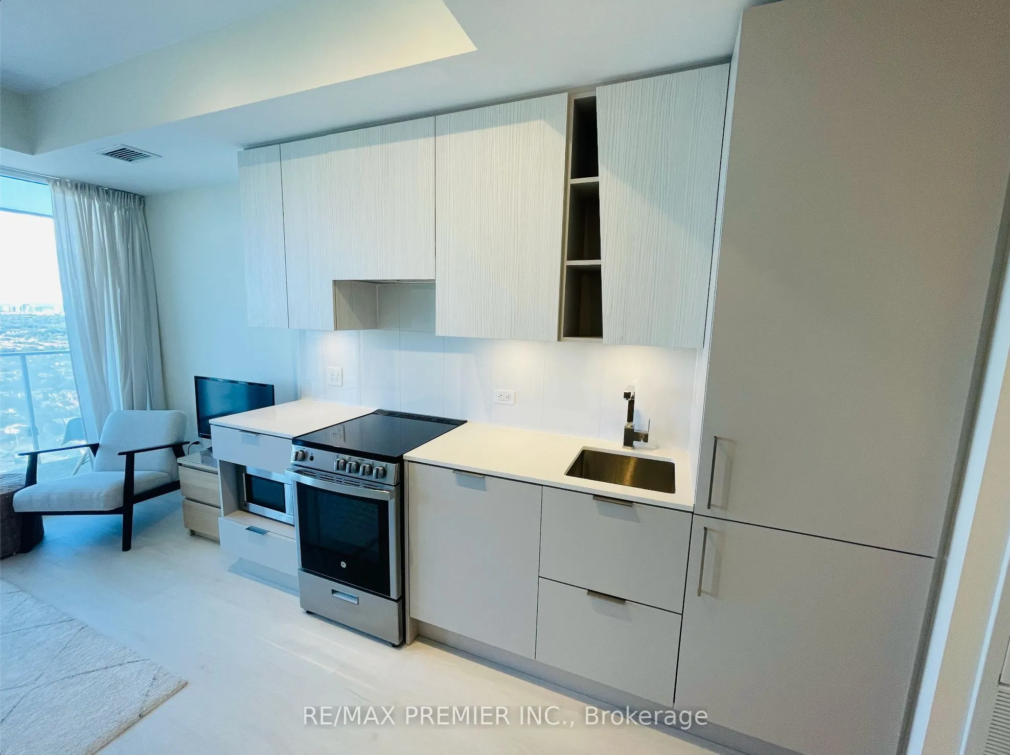 3900 Confederation Parkway, #3407