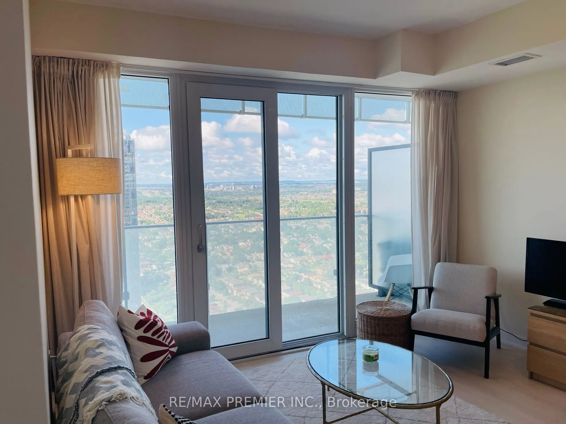 3900 Confederation Parkway, #3407
