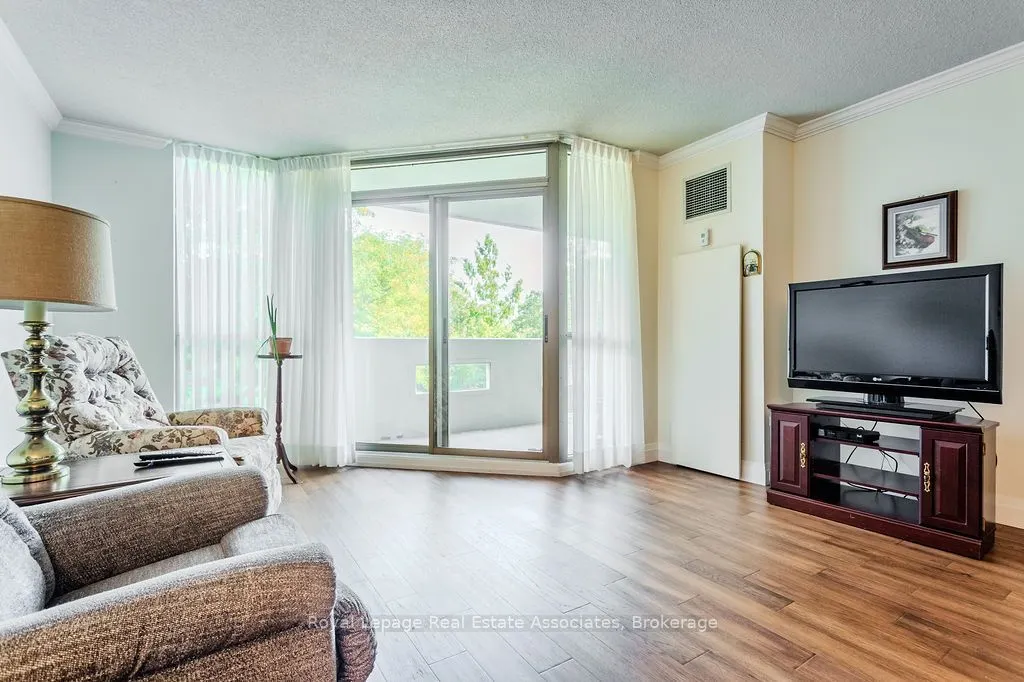 5070 Pinedale Avenue, #203