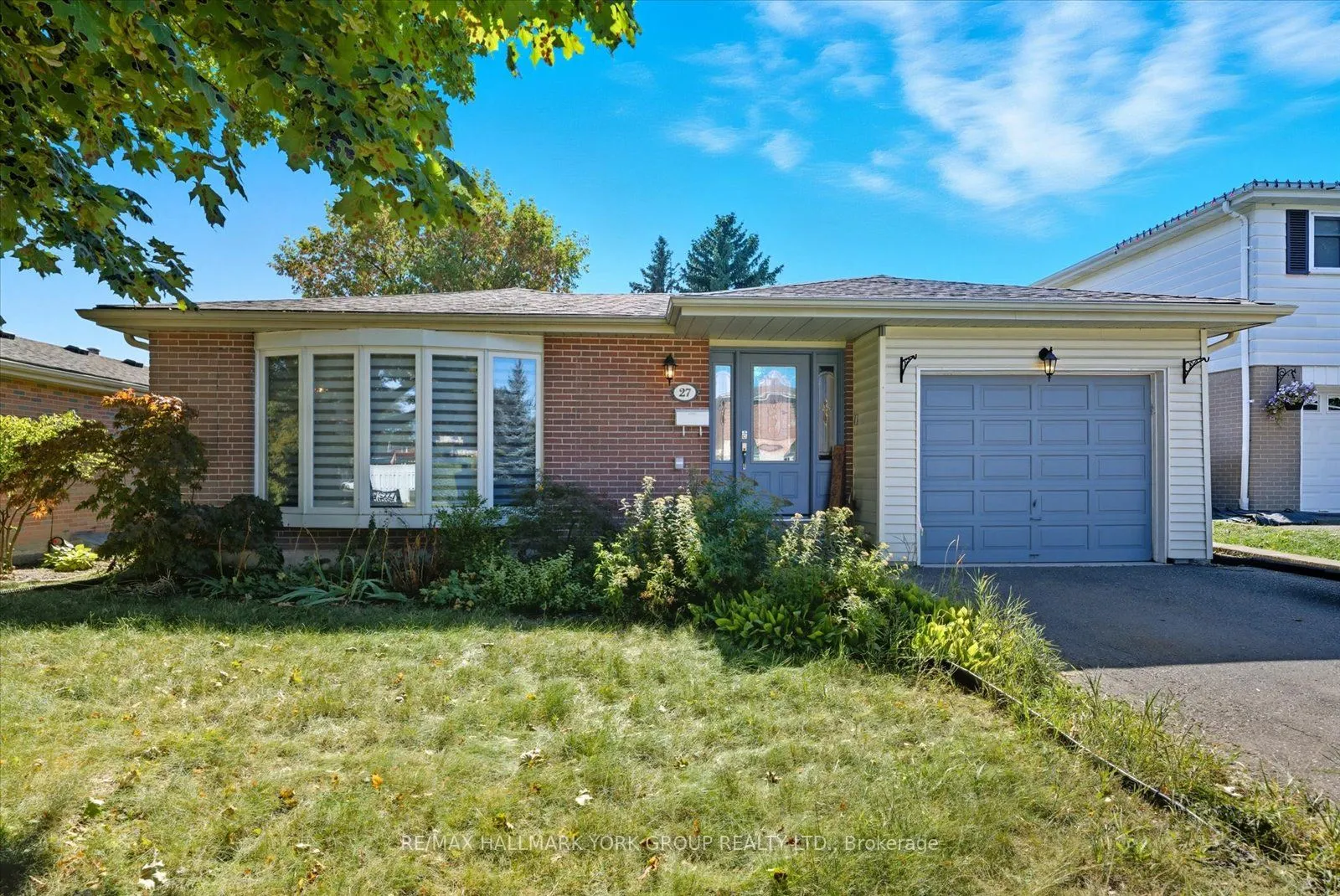 27 Bromley Crescent