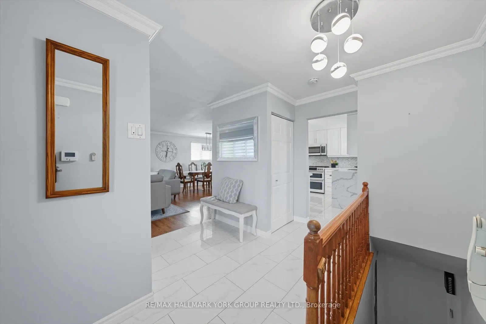 27 Bromley Crescent
