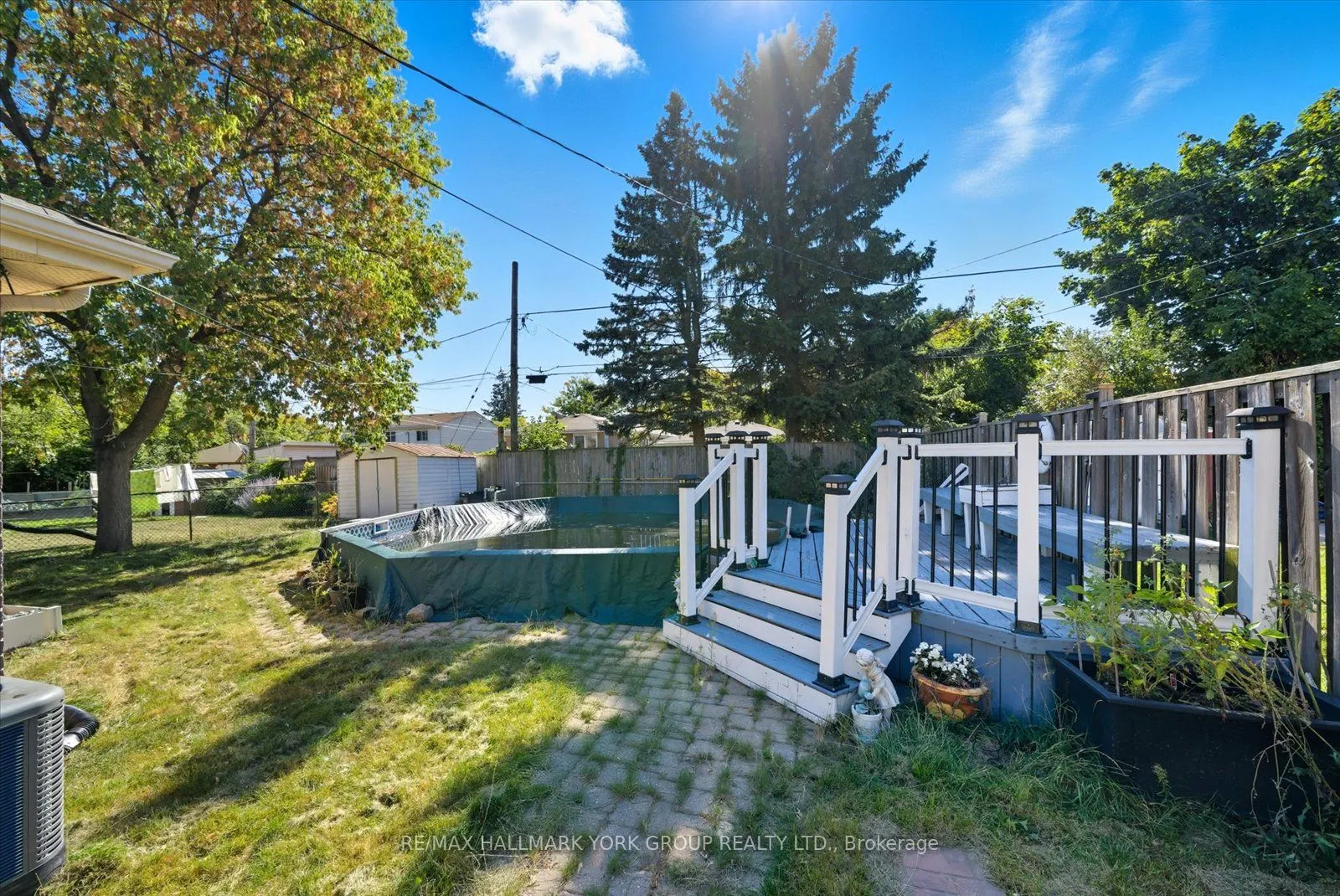 27 Bromley Crescent