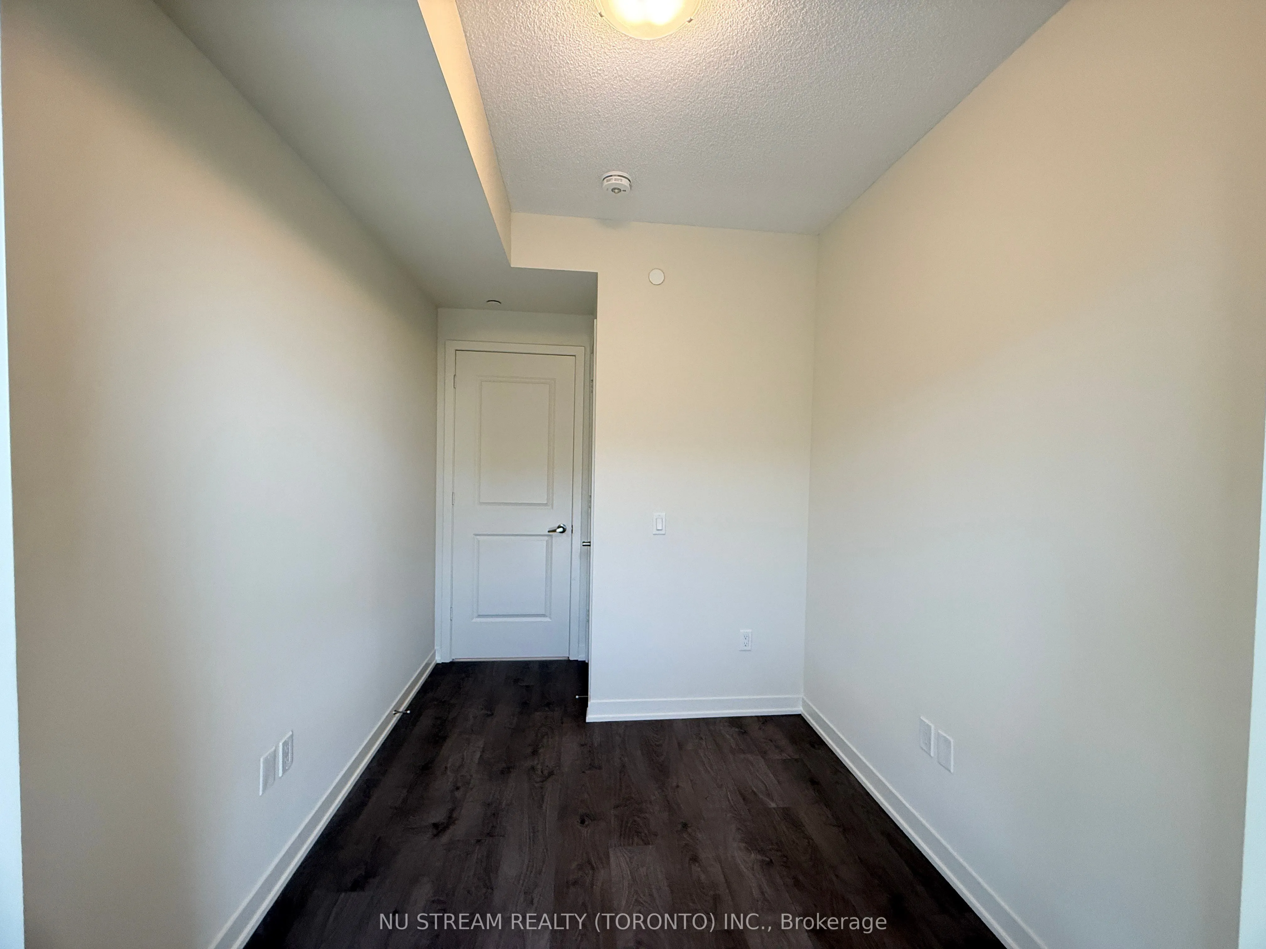 38 Annie Craig Drive, #808