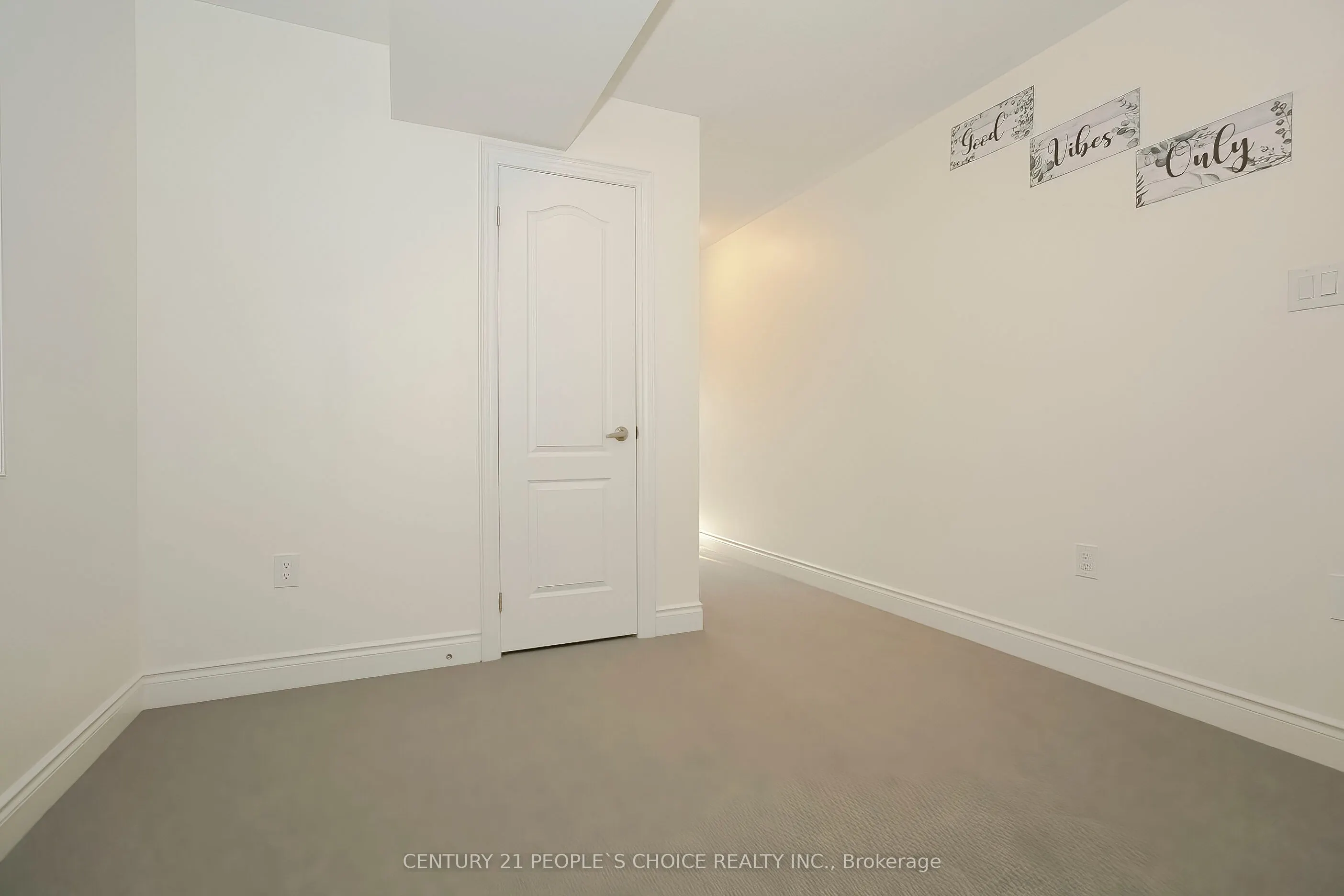 55 Allegro Drive