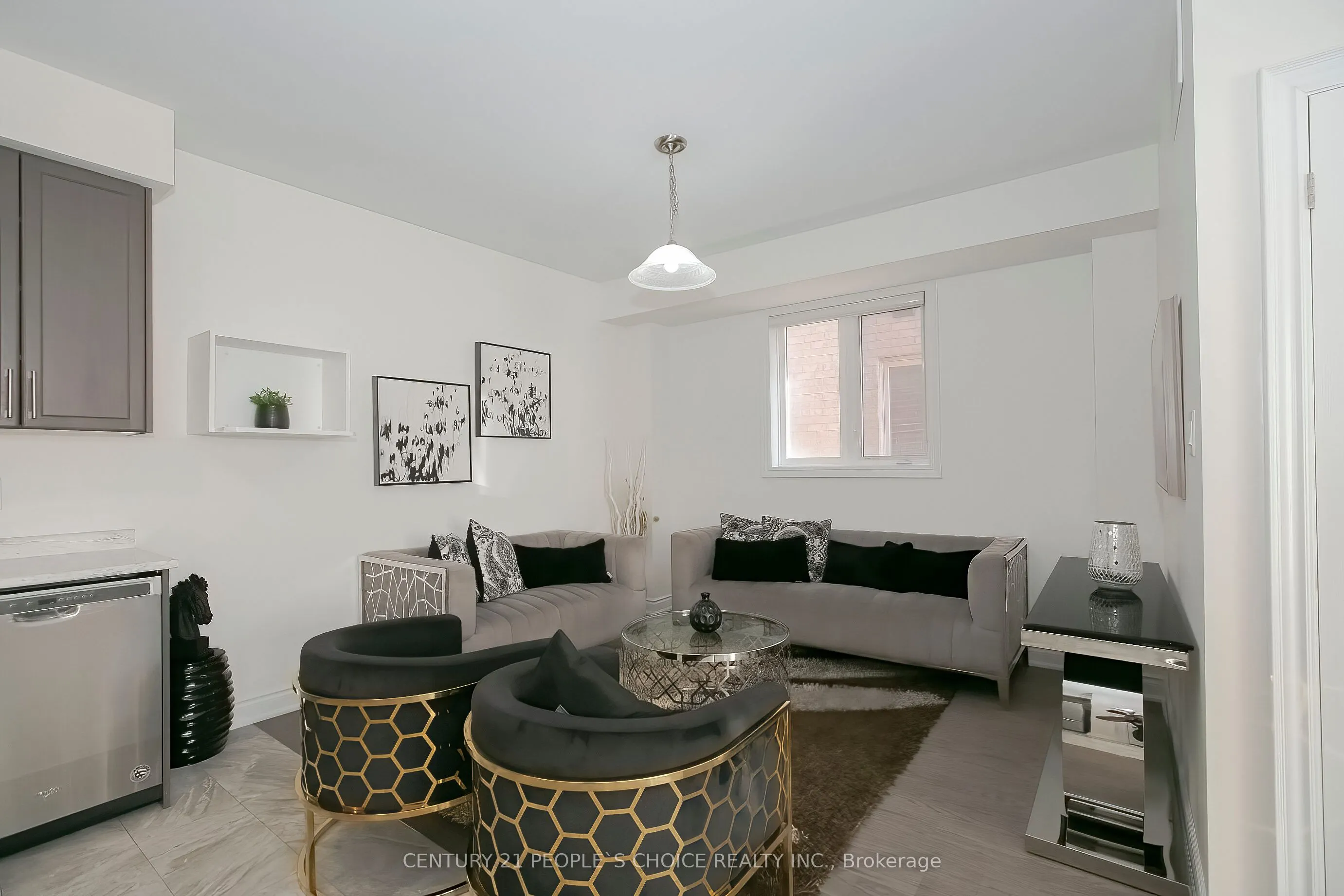 55 Allegro Drive