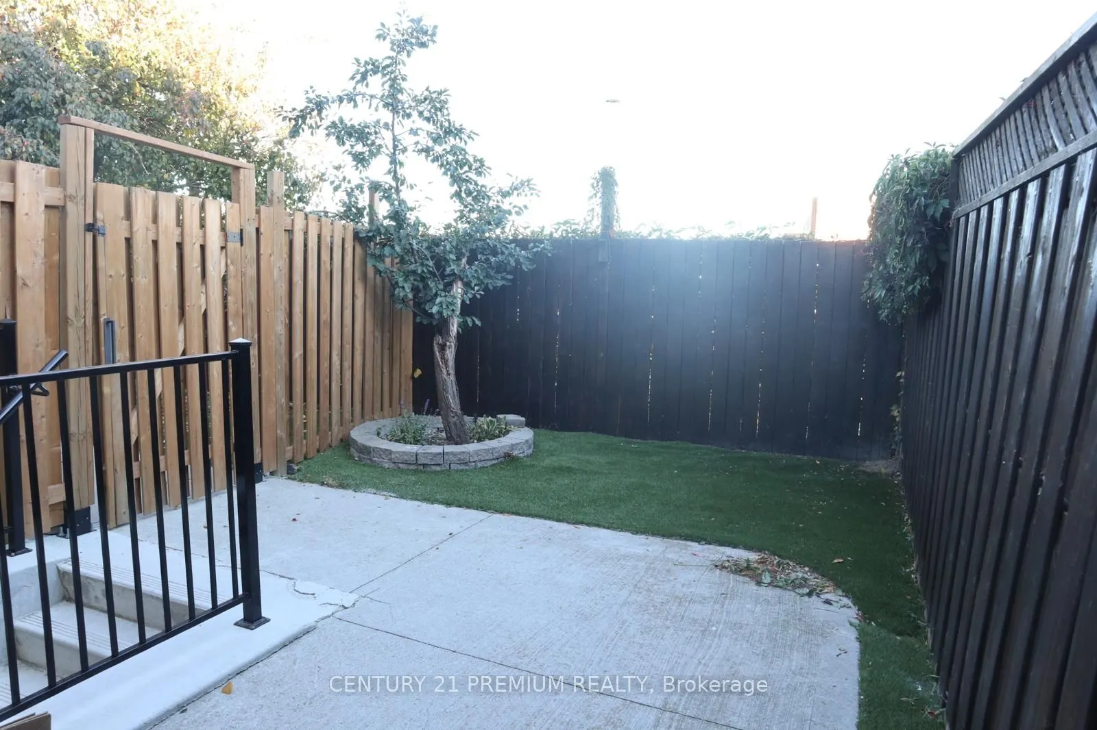 25 Sewells Lane, #Lower