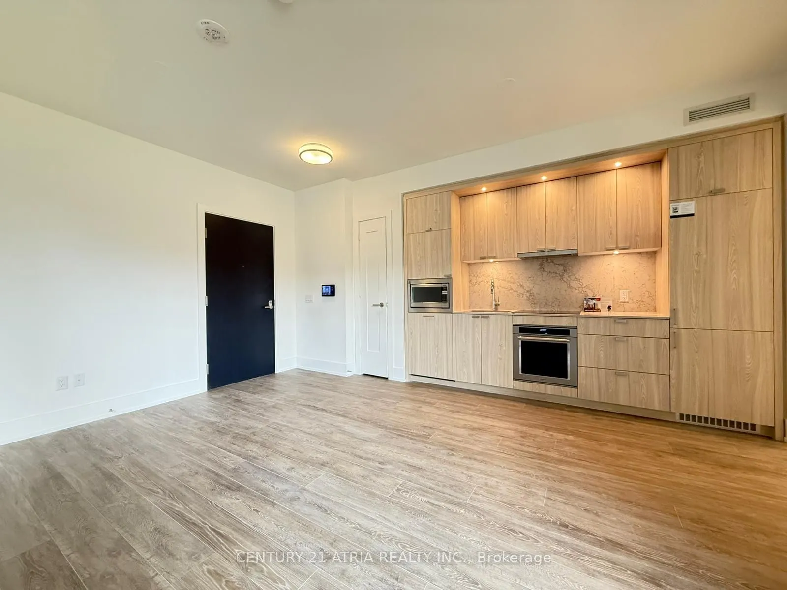 259 THE KINGSWAY, #224