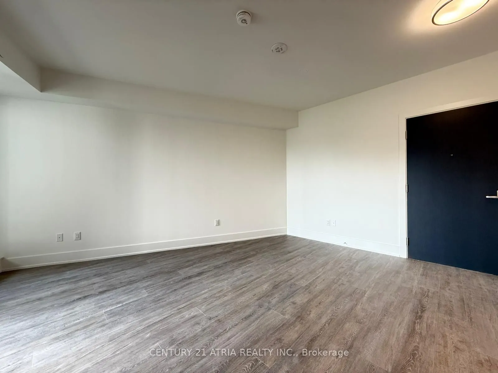 259 THE KINGSWAY, #224
