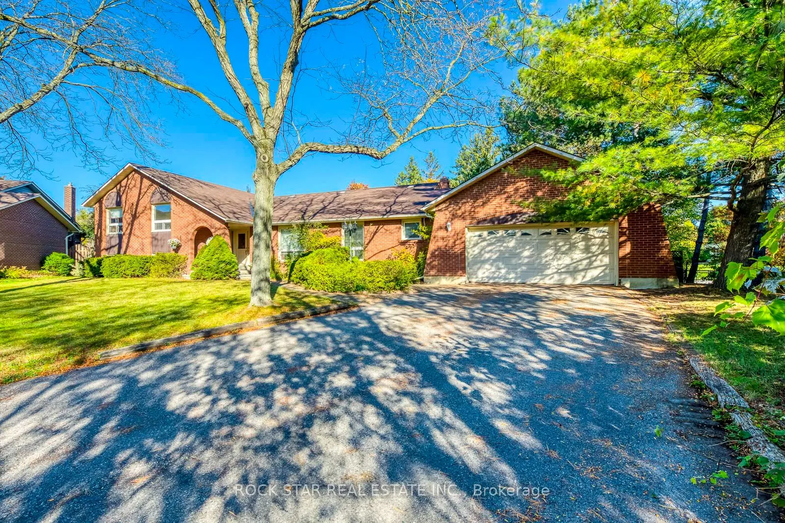 14 Cairnmore Court