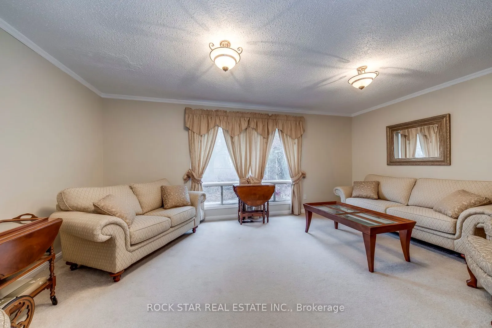 14 Cairnmore Court