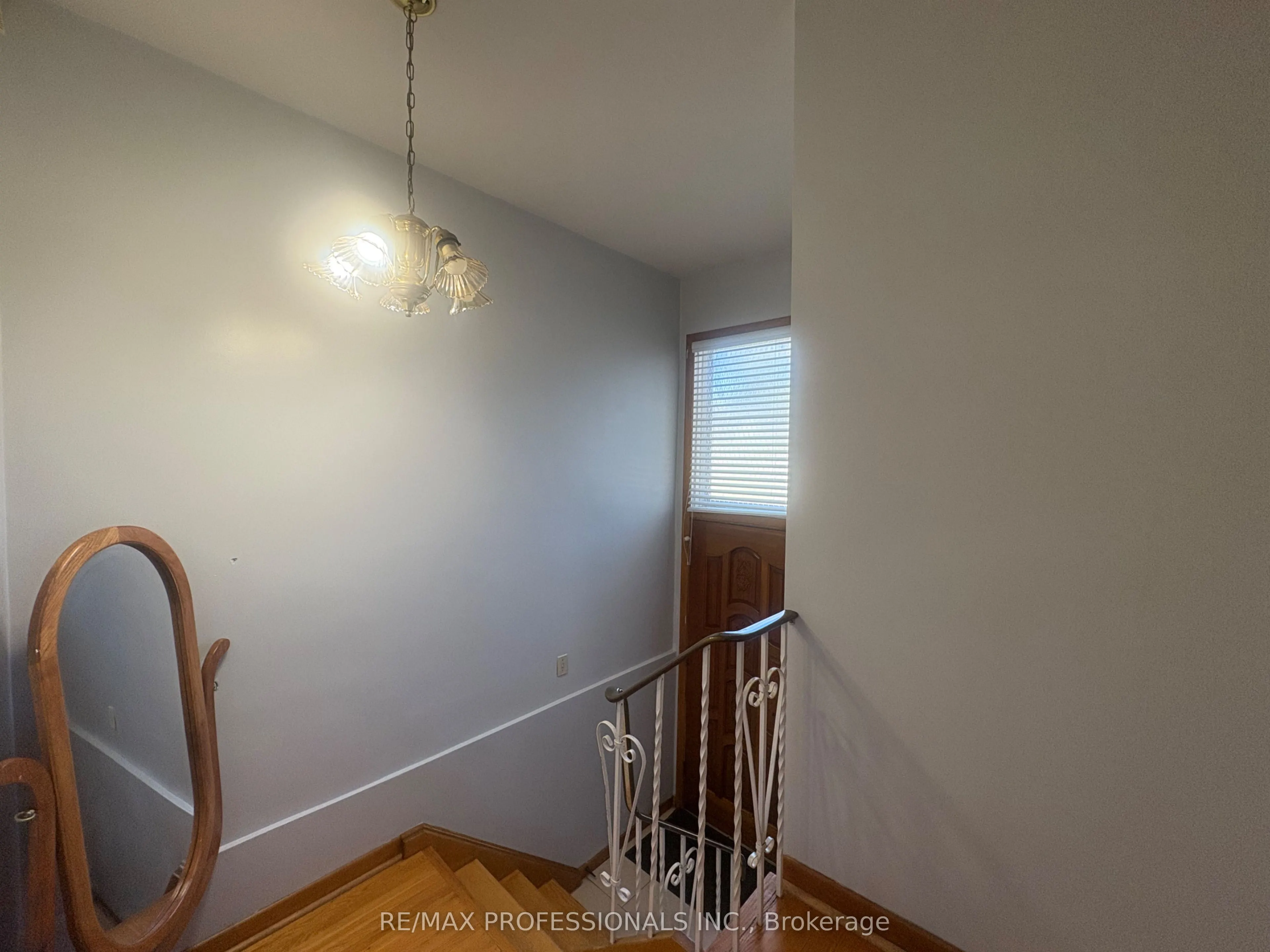 20 Sorlyn Avenue