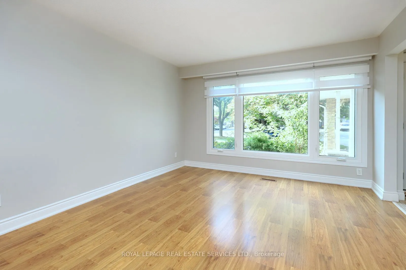 2549 Merrington Crescent