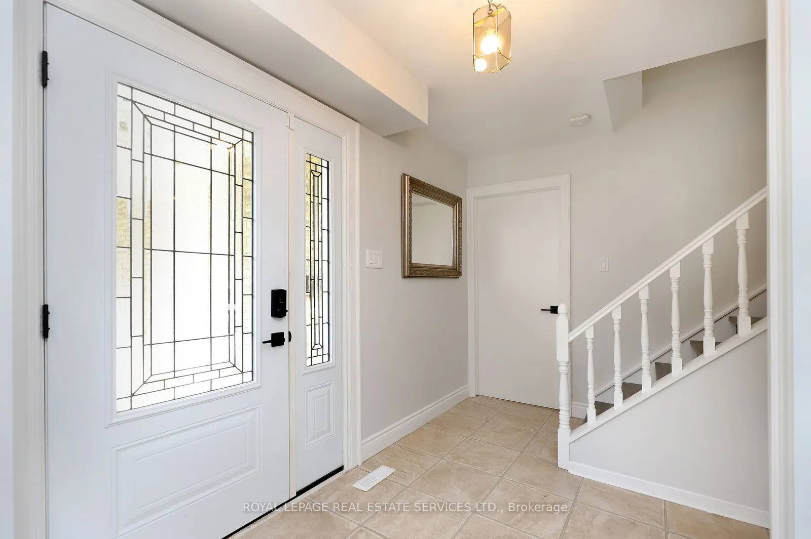 2549 Merrington Crescent