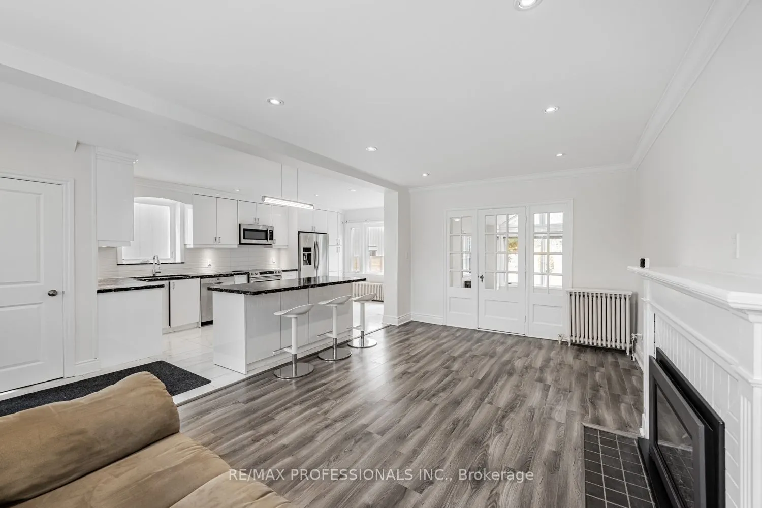 228 The Kingsway