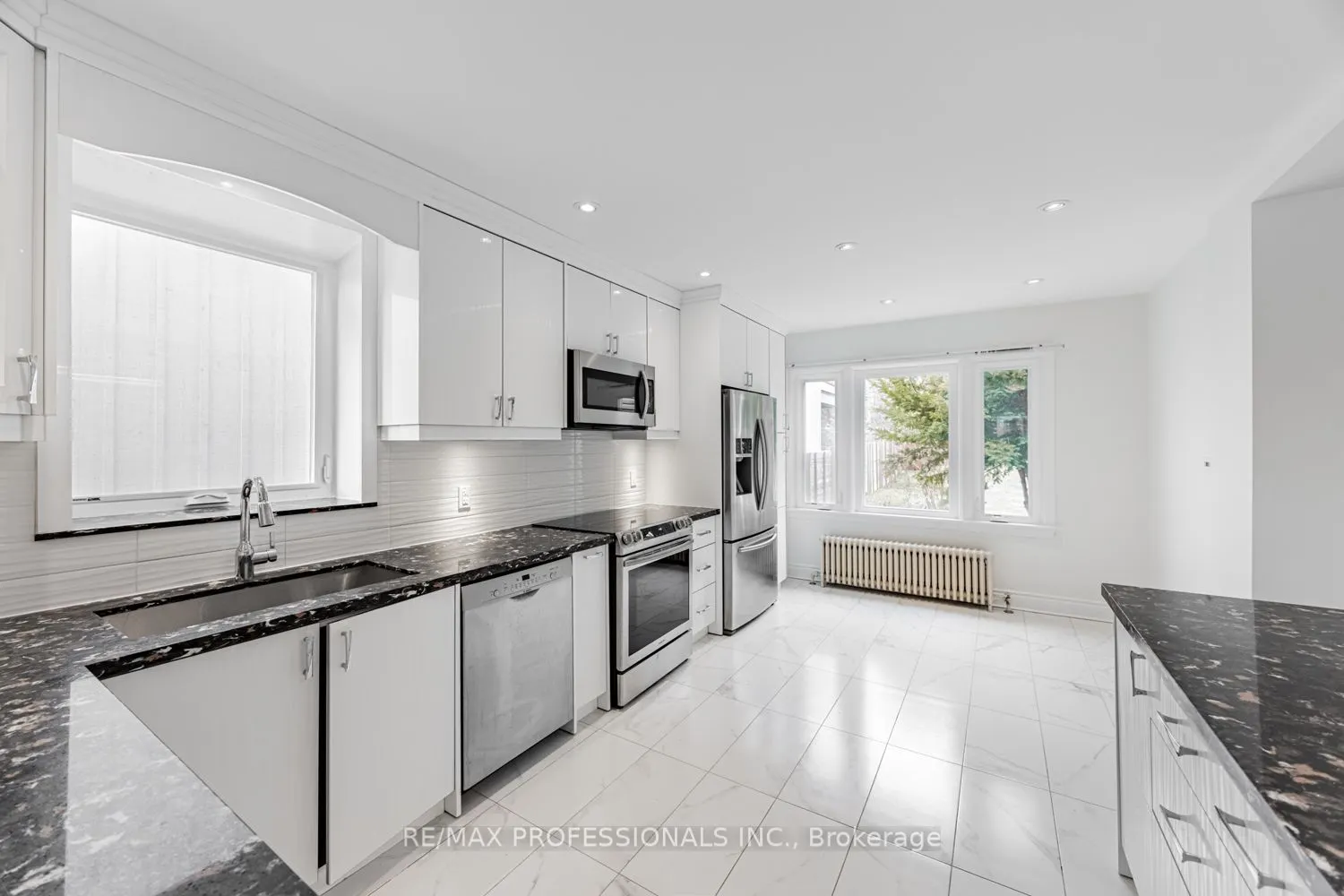 228 The Kingsway