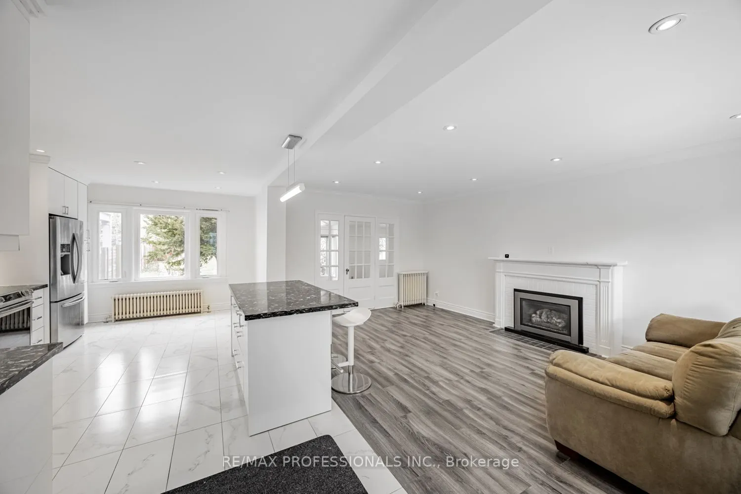 228 The Kingsway