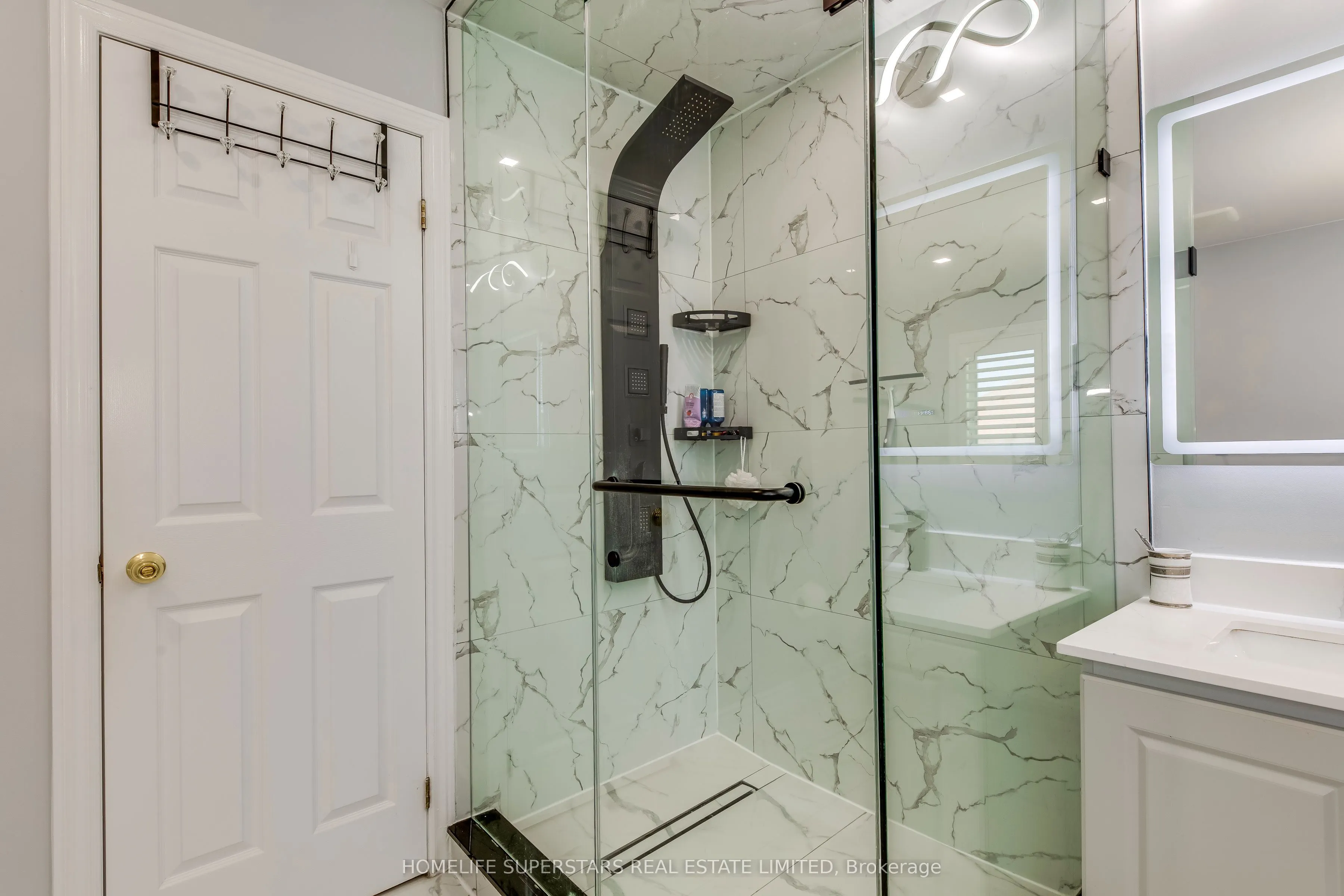 3465 Aquinas Avenue, #( UPPER LEVEL )