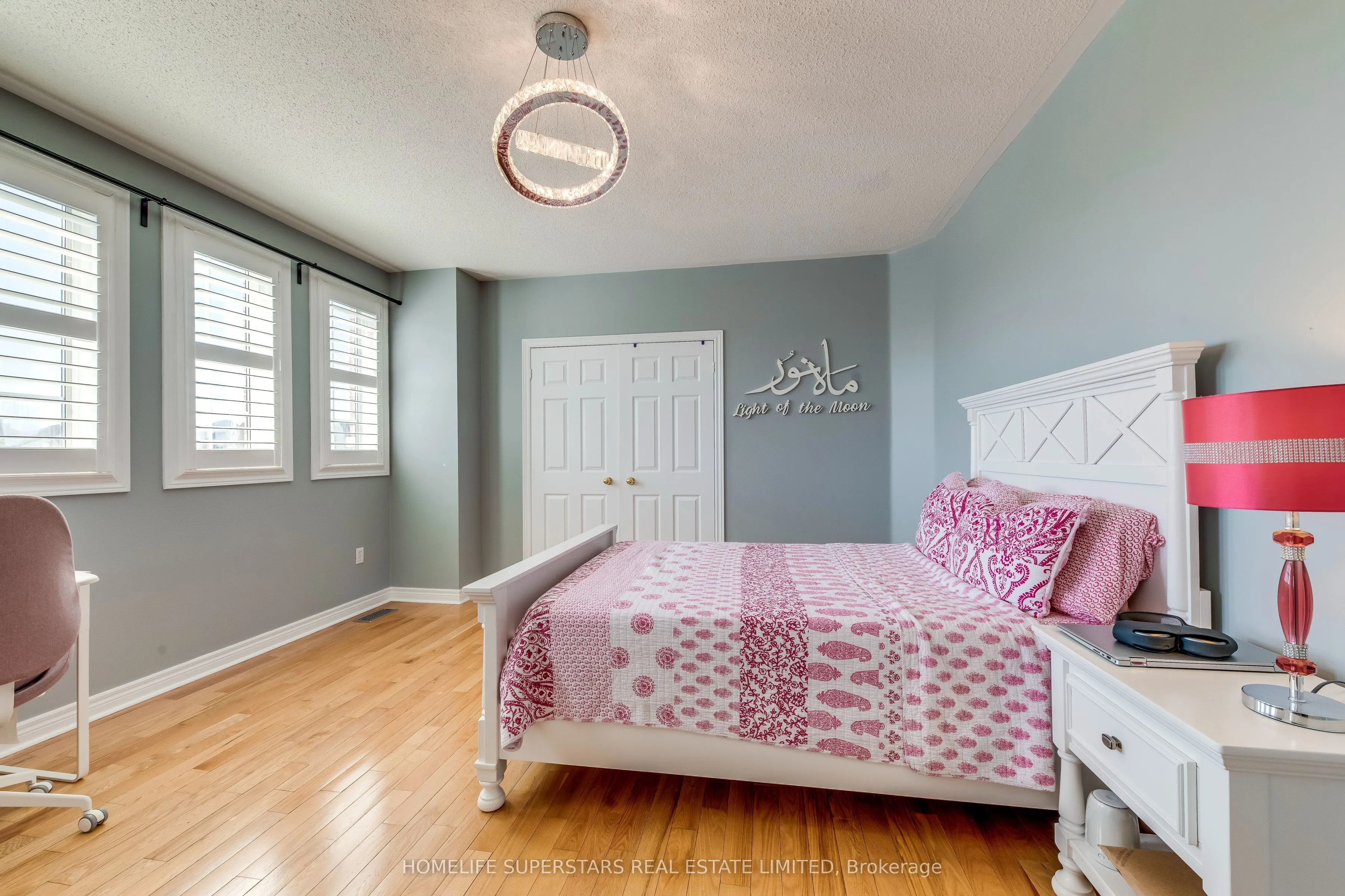 3465 Aquinas Avenue, #( UPPER LEVEL )