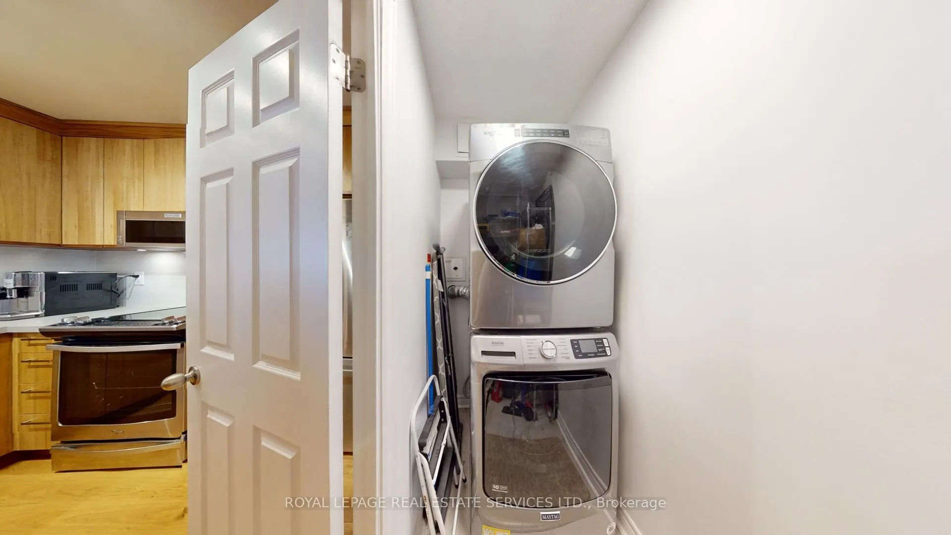 1 Aberfoyle Crescent, #712