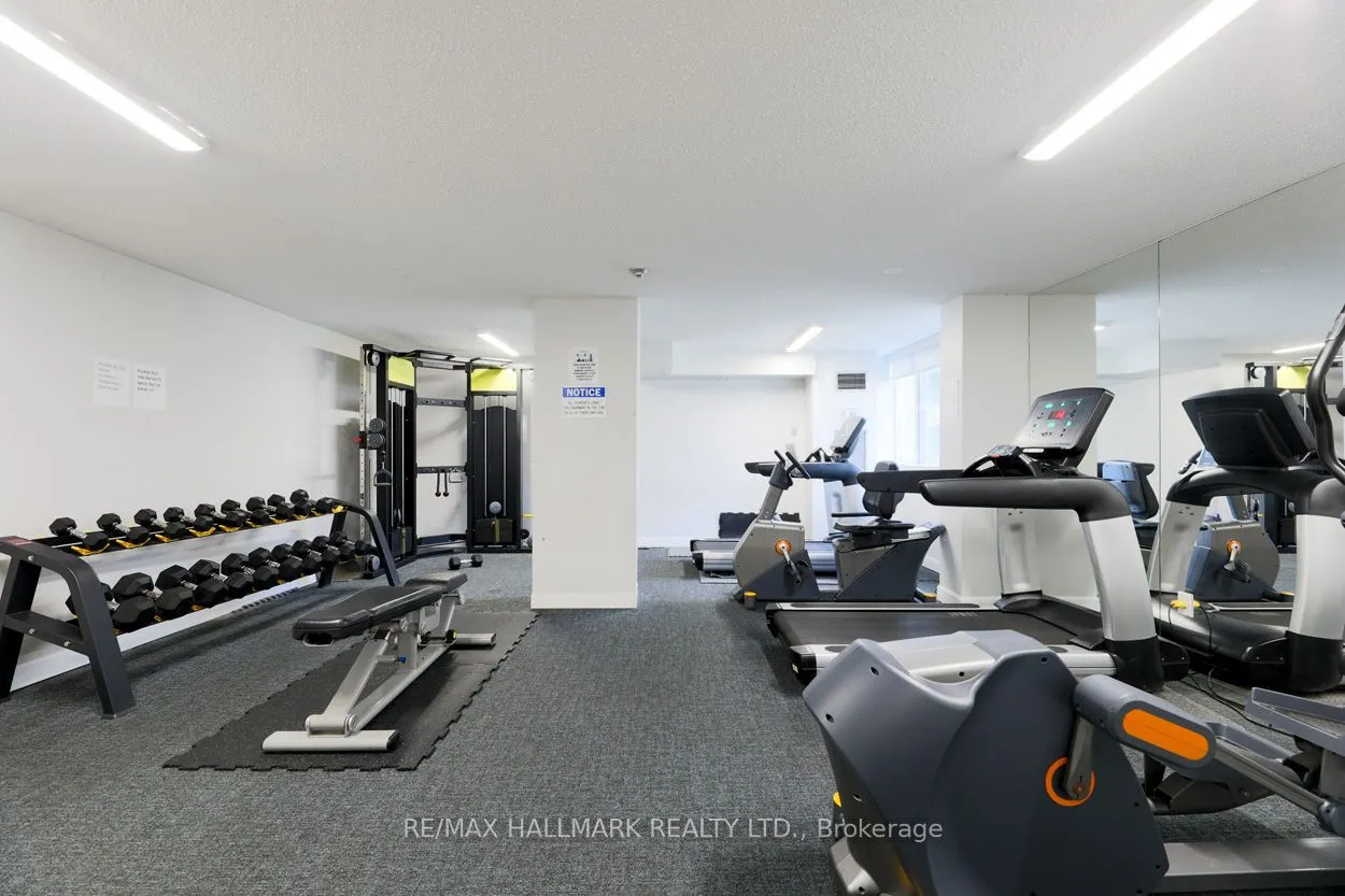 3590 Kaneff Crescent, #702