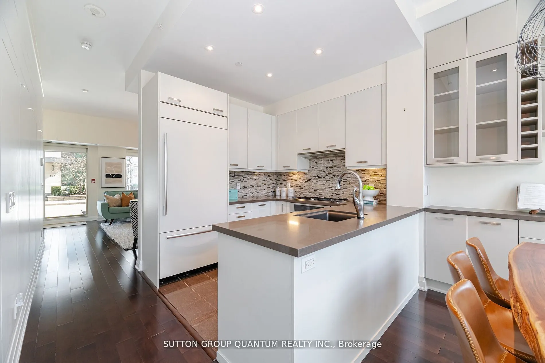 56 Jones Street, #120