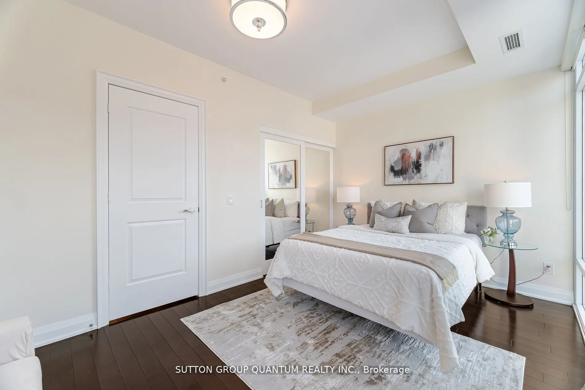 56 Jones Street, #120