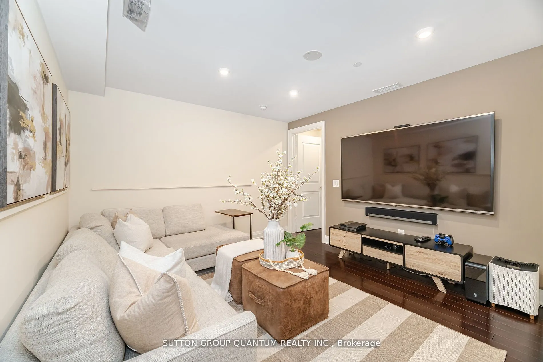 56 Jones Street, #120