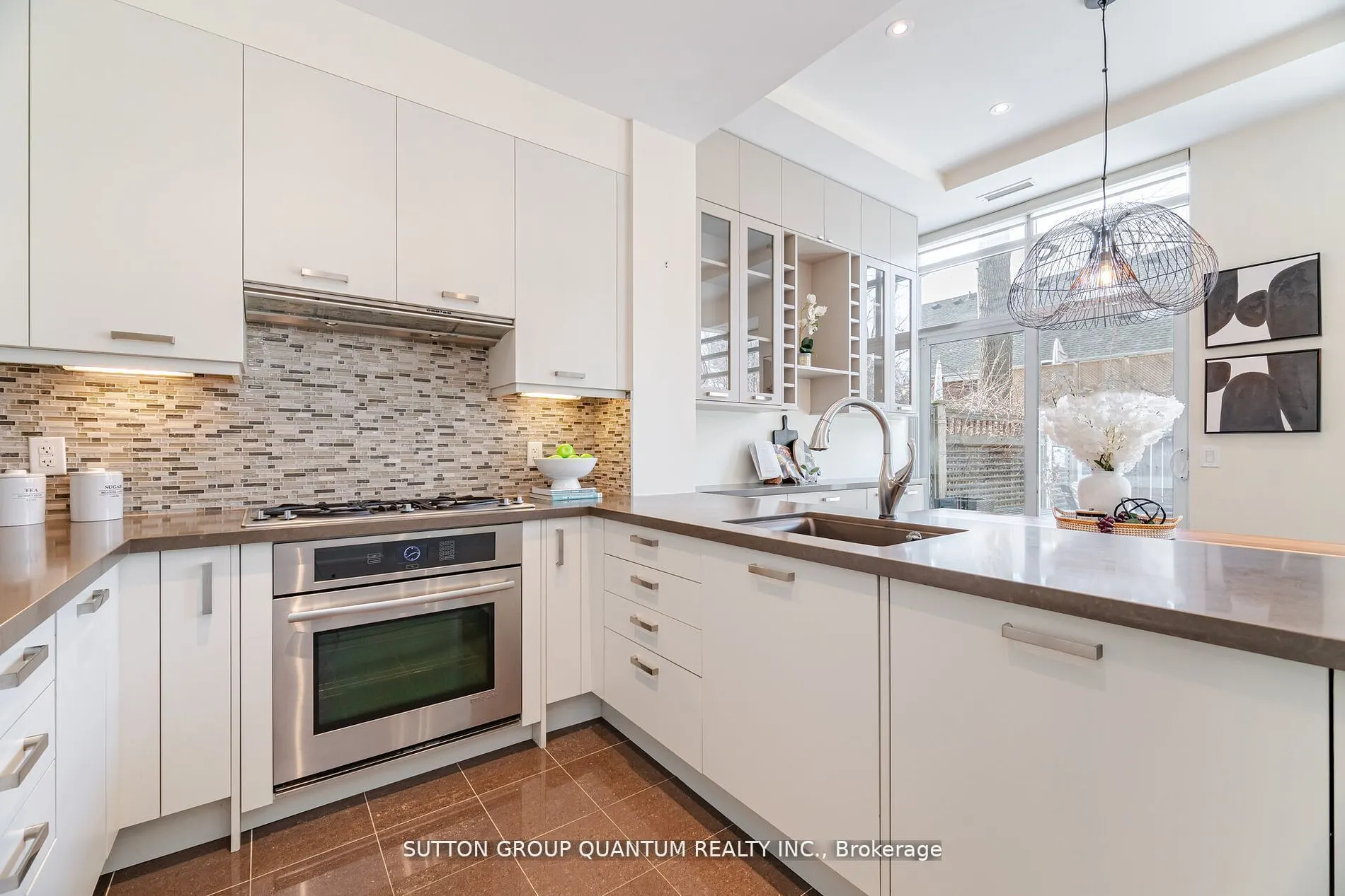 56 Jones Street, #120