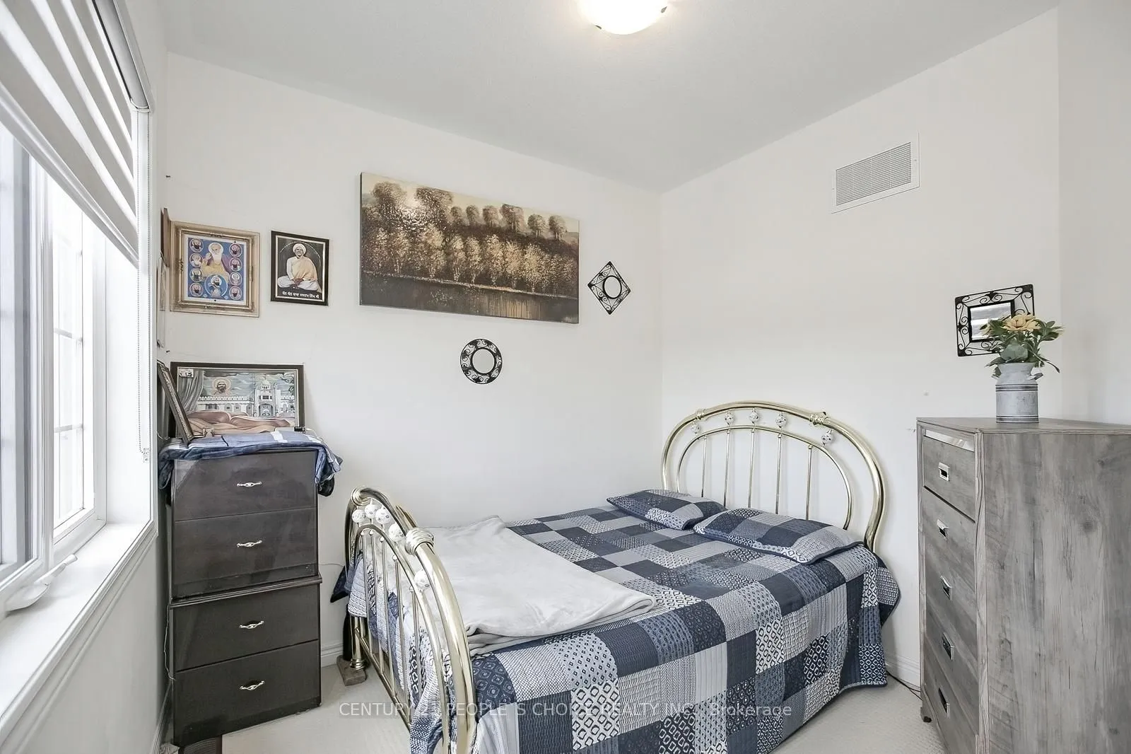 90 Hashmi Place