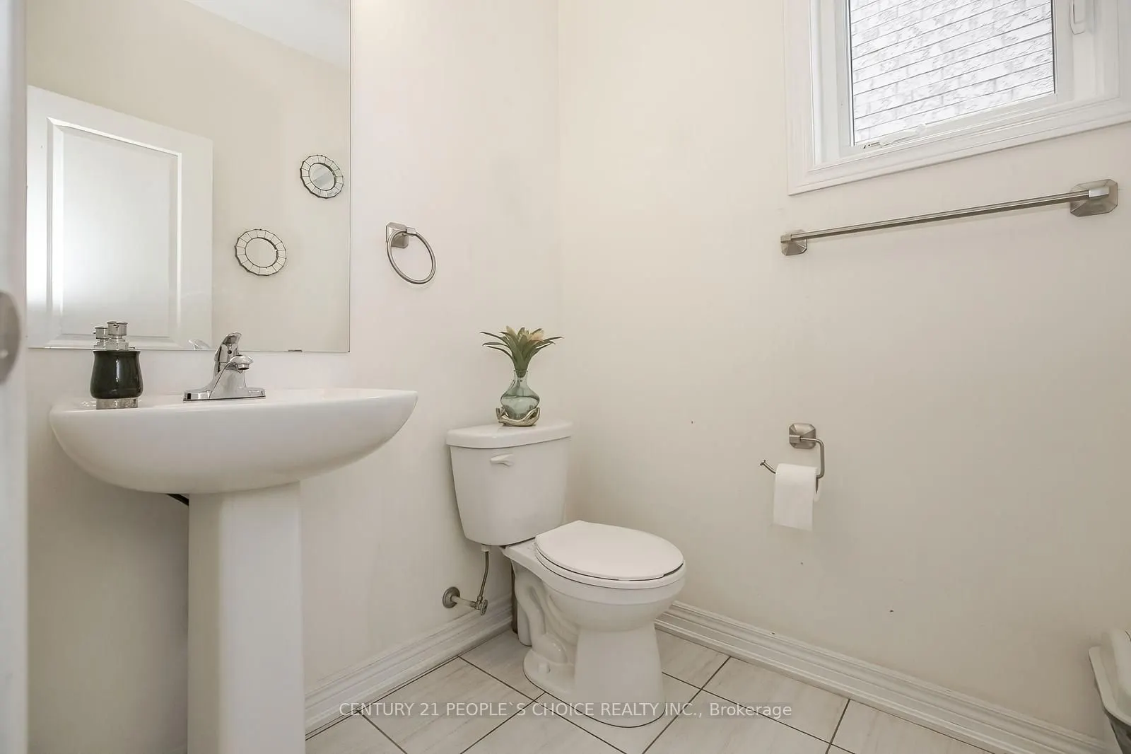 90 Hashmi Place